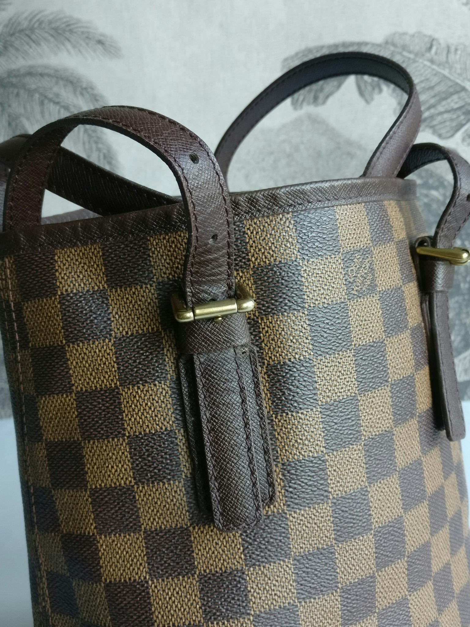 Louis Vuitton Bucket PM Marais