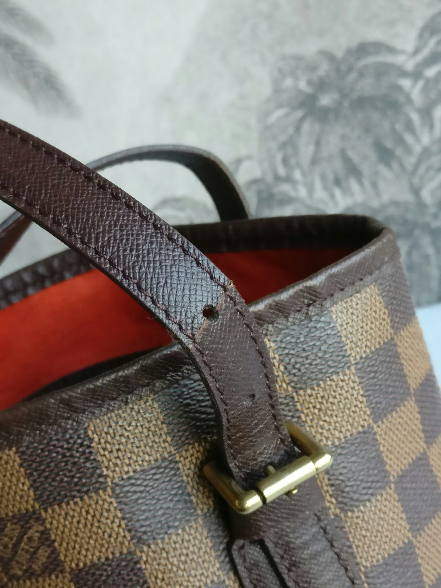 Louis Vuitton Bucket PM Marais