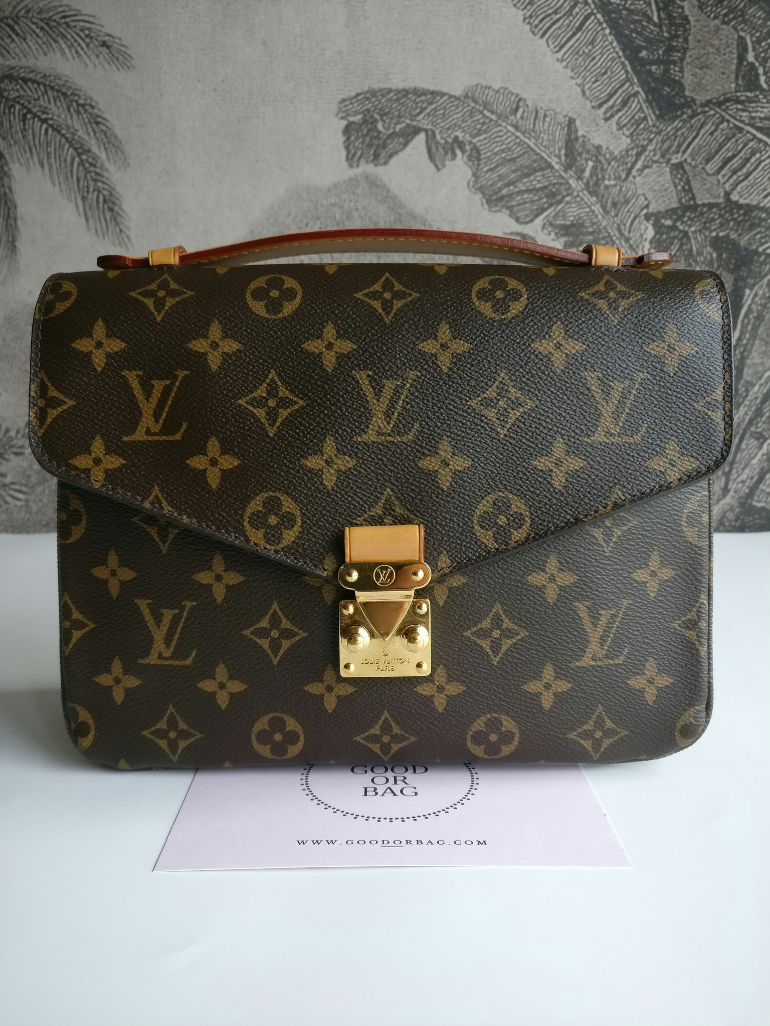 Louis Vuitton Pochette Metis