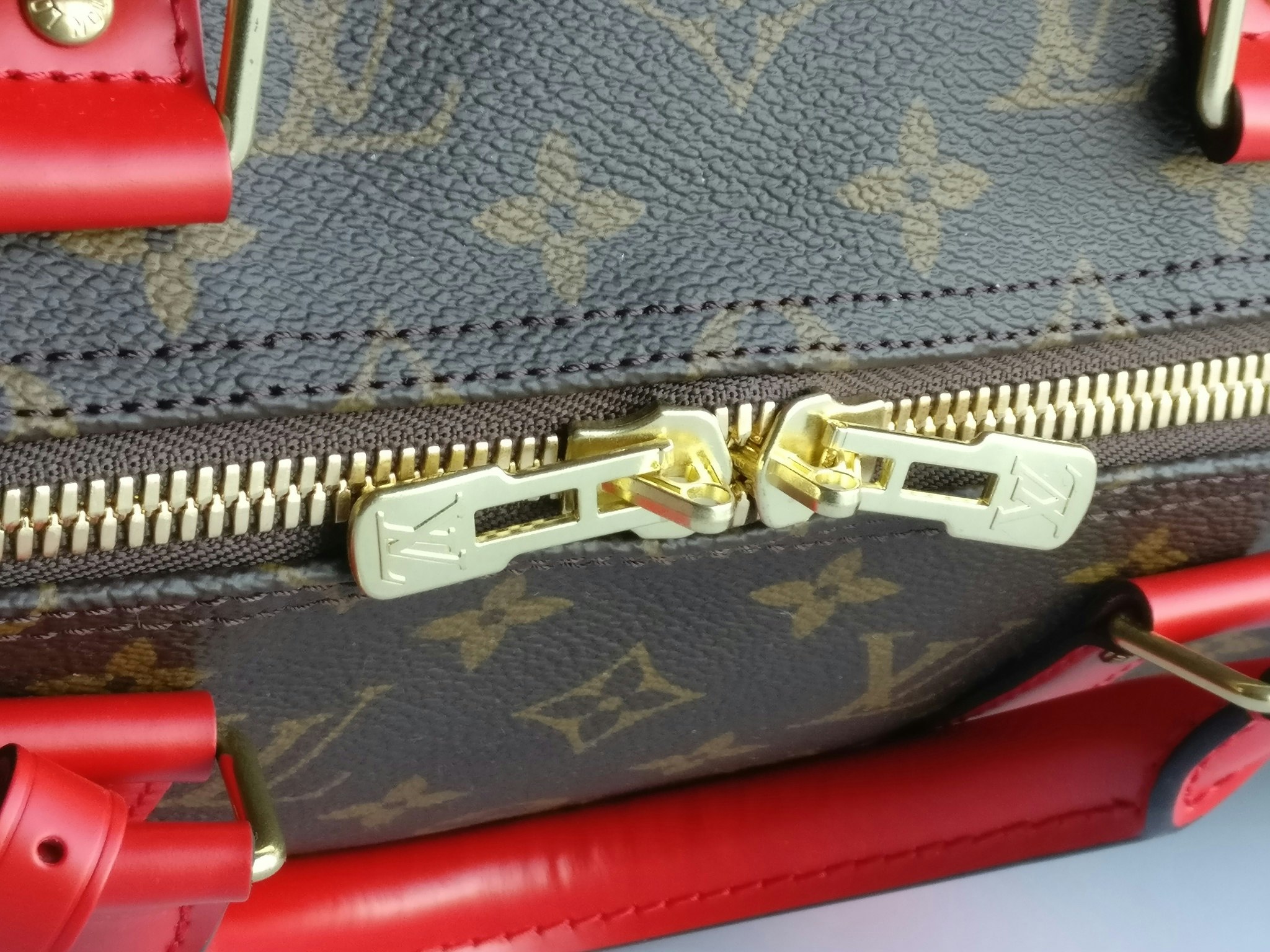 Louis Vuitton Keepall Bandouliere 50