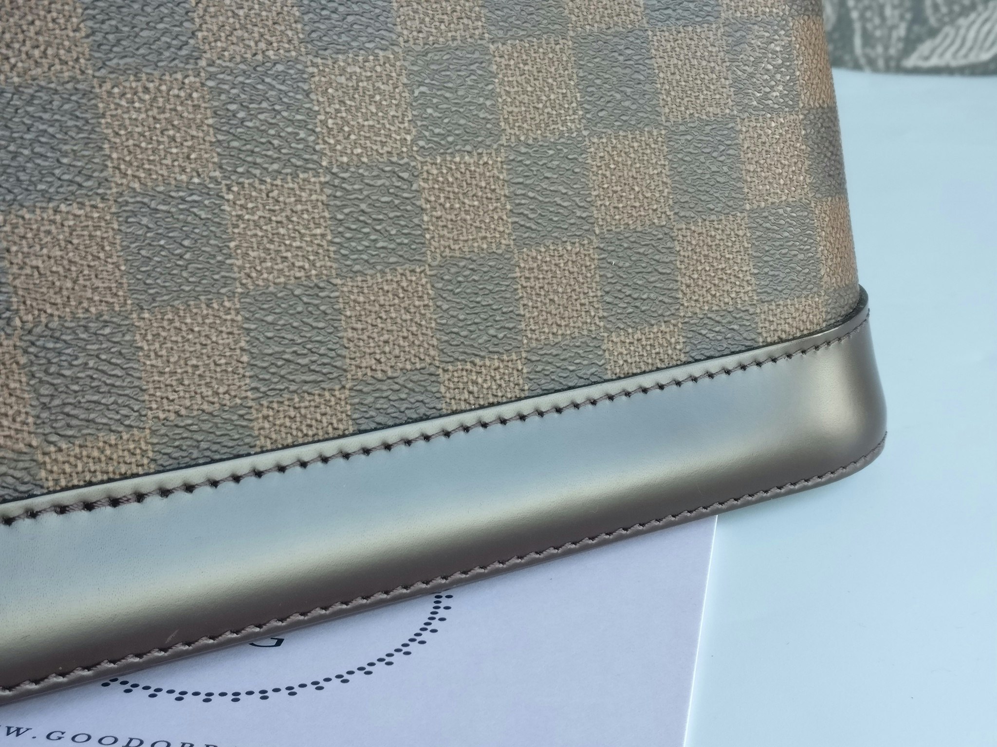 Louis Vuitton Alma BB