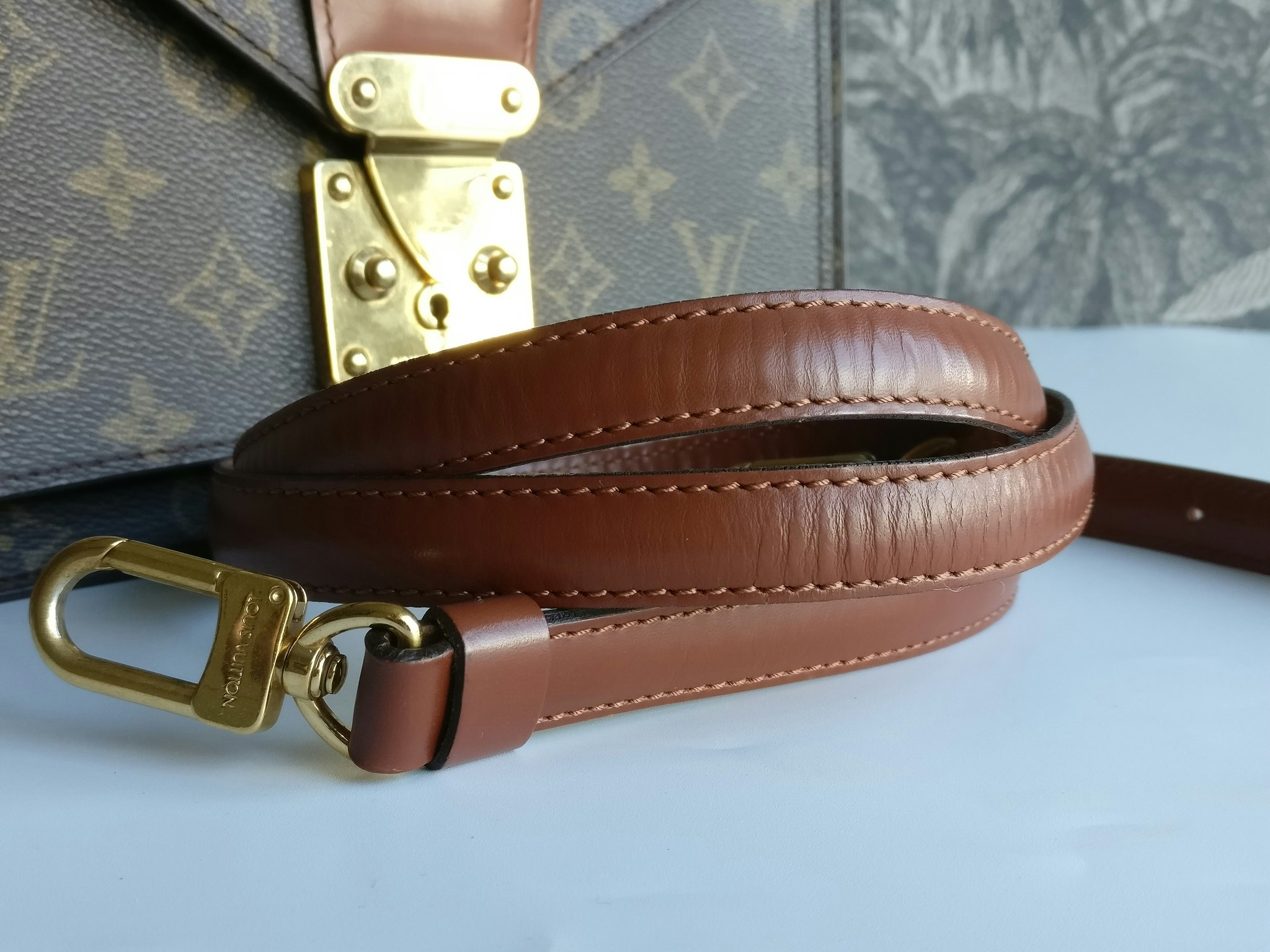 Louis Vuitton Monceau 26