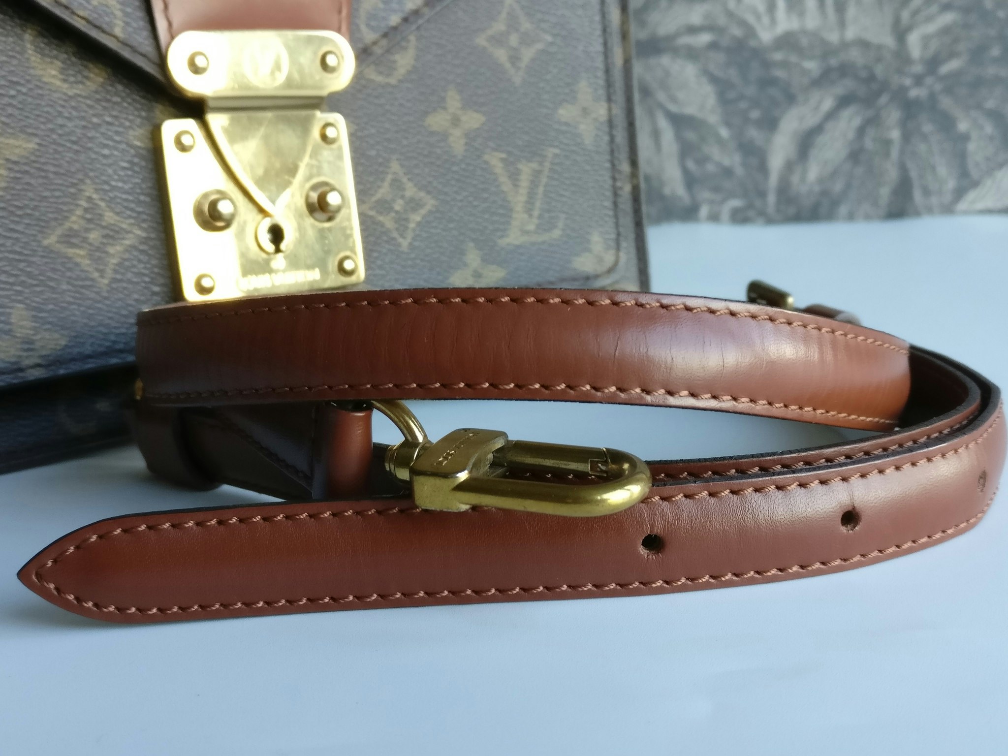 Louis Vuitton Monceau 26