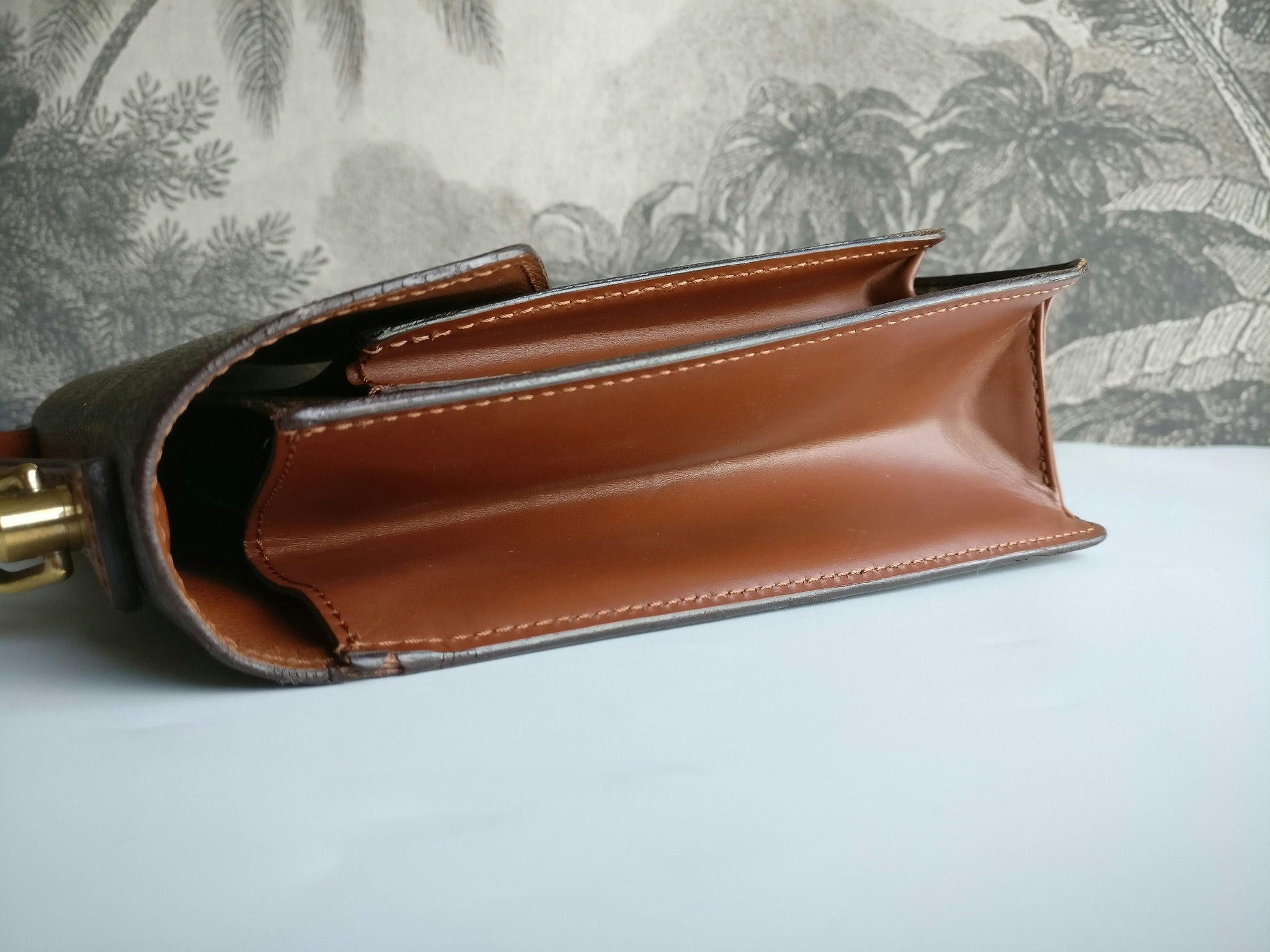 Louis Vuitton Monceau 26