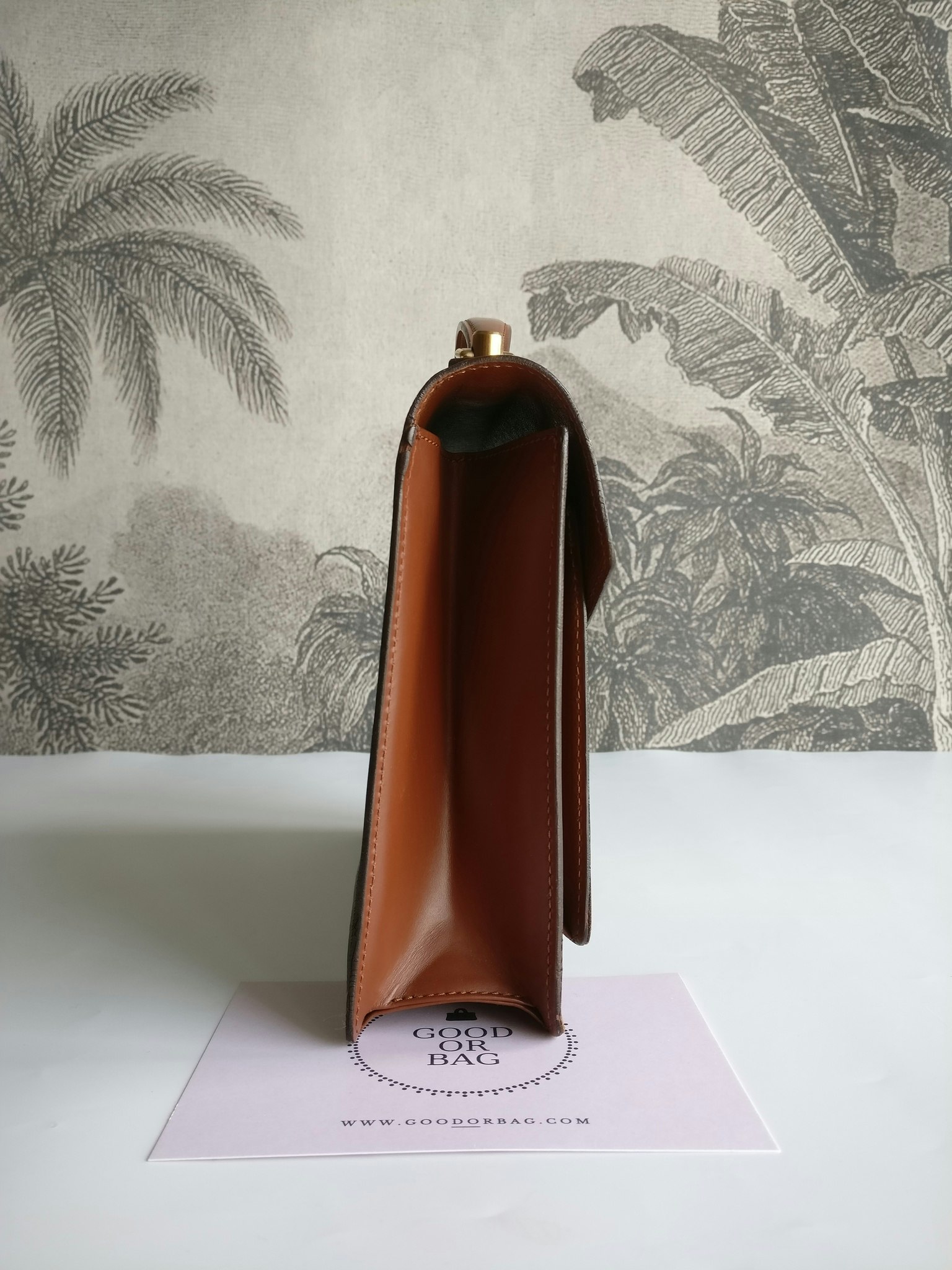 Louis Vuitton Monceau 26