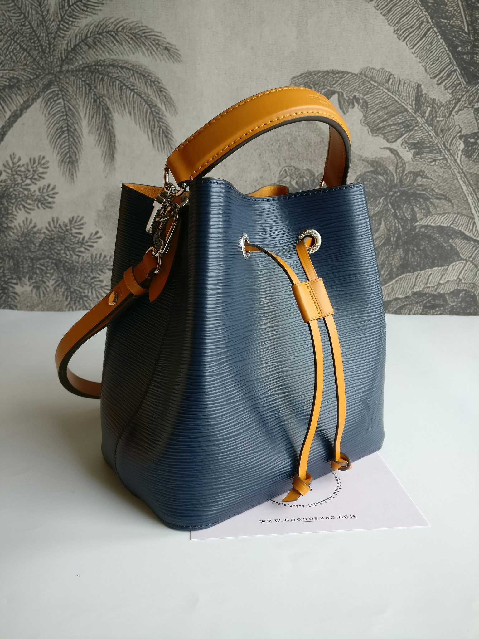 Louis Vuitton NéoNoé BB Indigo Safran