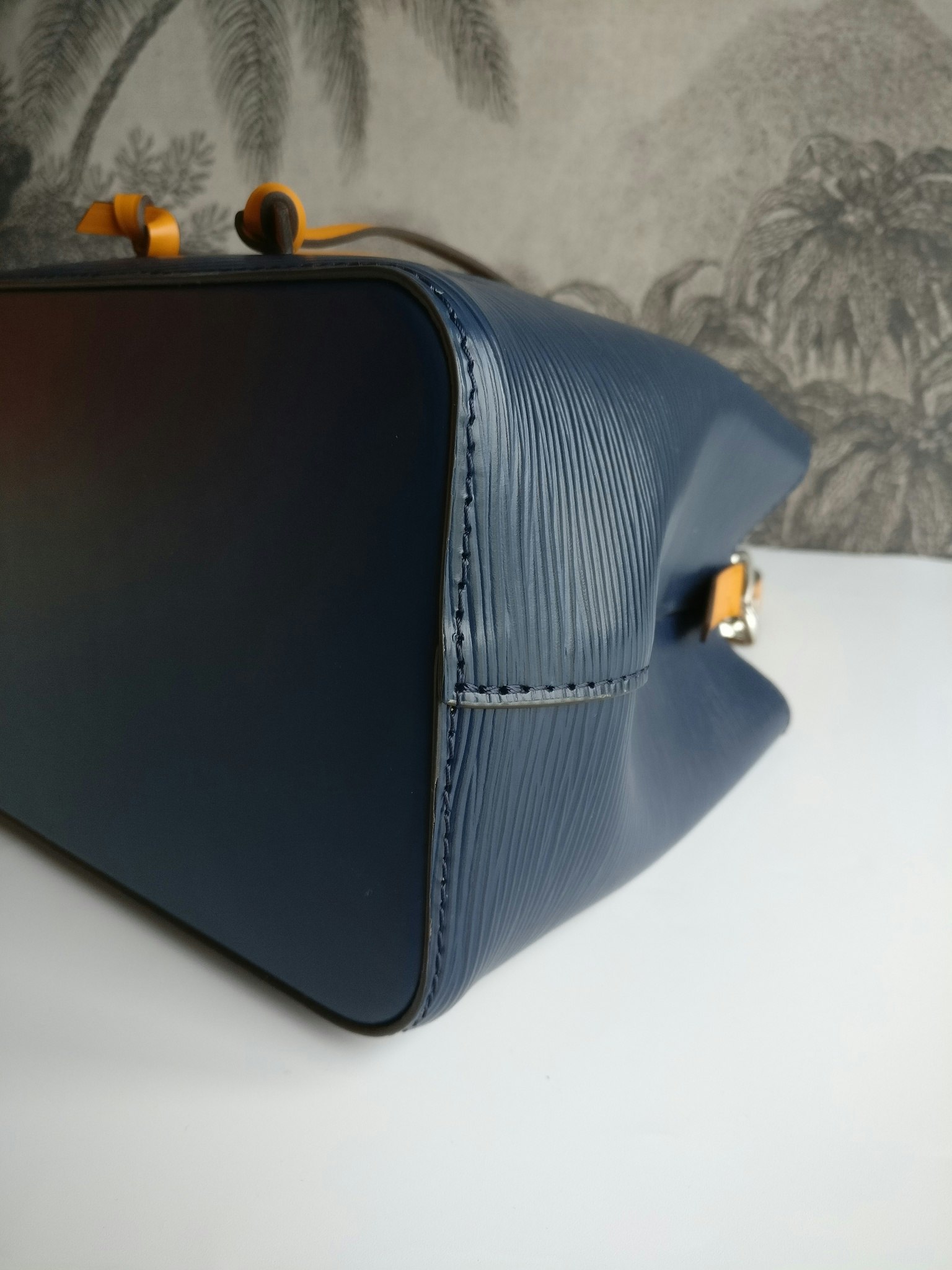 Louis Vuitton NéoNoé BB Indigo Safran