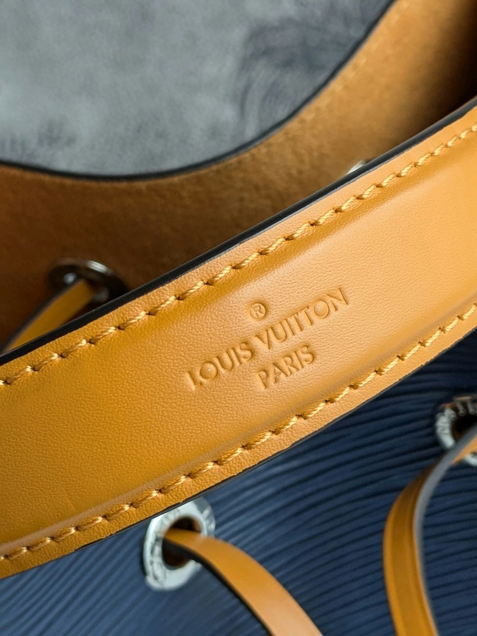 Louis Vuitton NéoNoé BB Indigo Safran