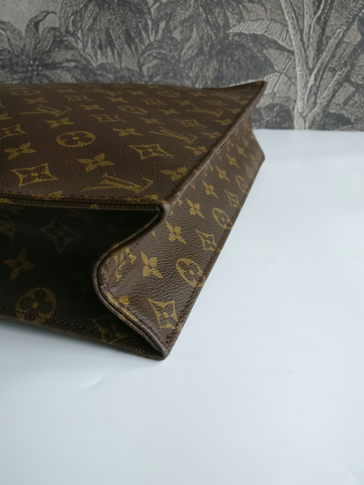 Louis Vuitton Sac Plat