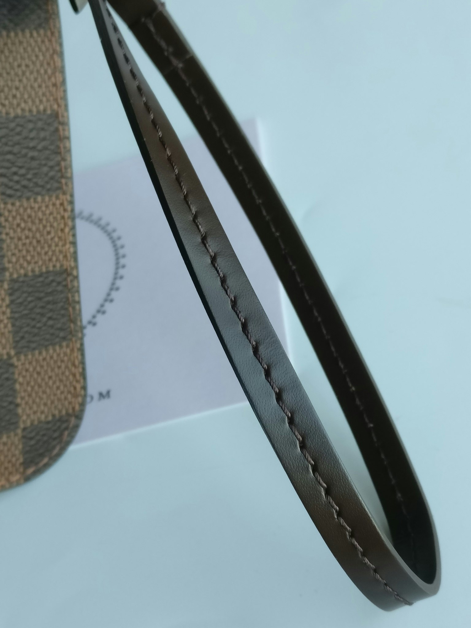 Louis Vuitton Neverfull MM Pochette