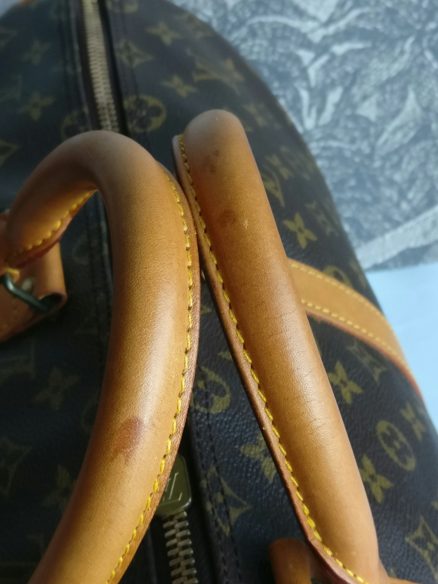 Louis Vuitton Keepall Bandouliere 50