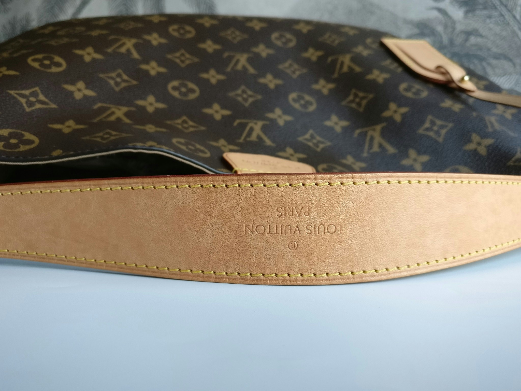 Louis Vuitton Graceful MM