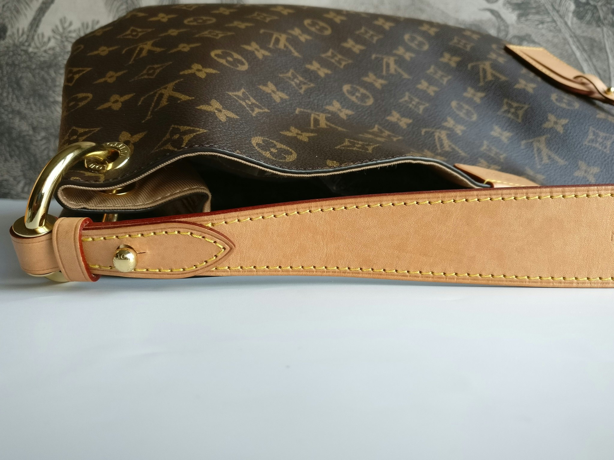 Louis Vuitton Graceful MM