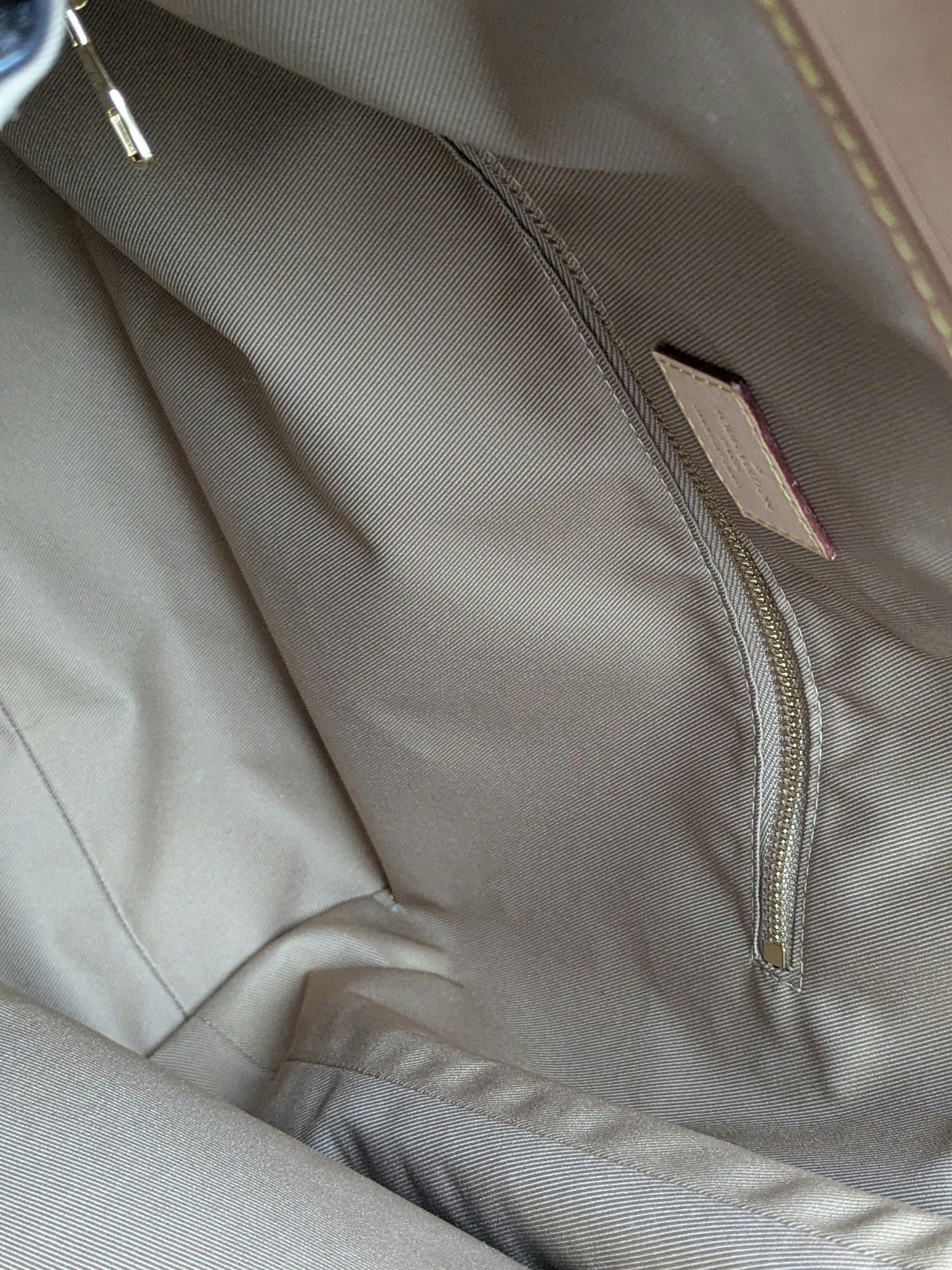 Louis Vuitton Graceful MM
