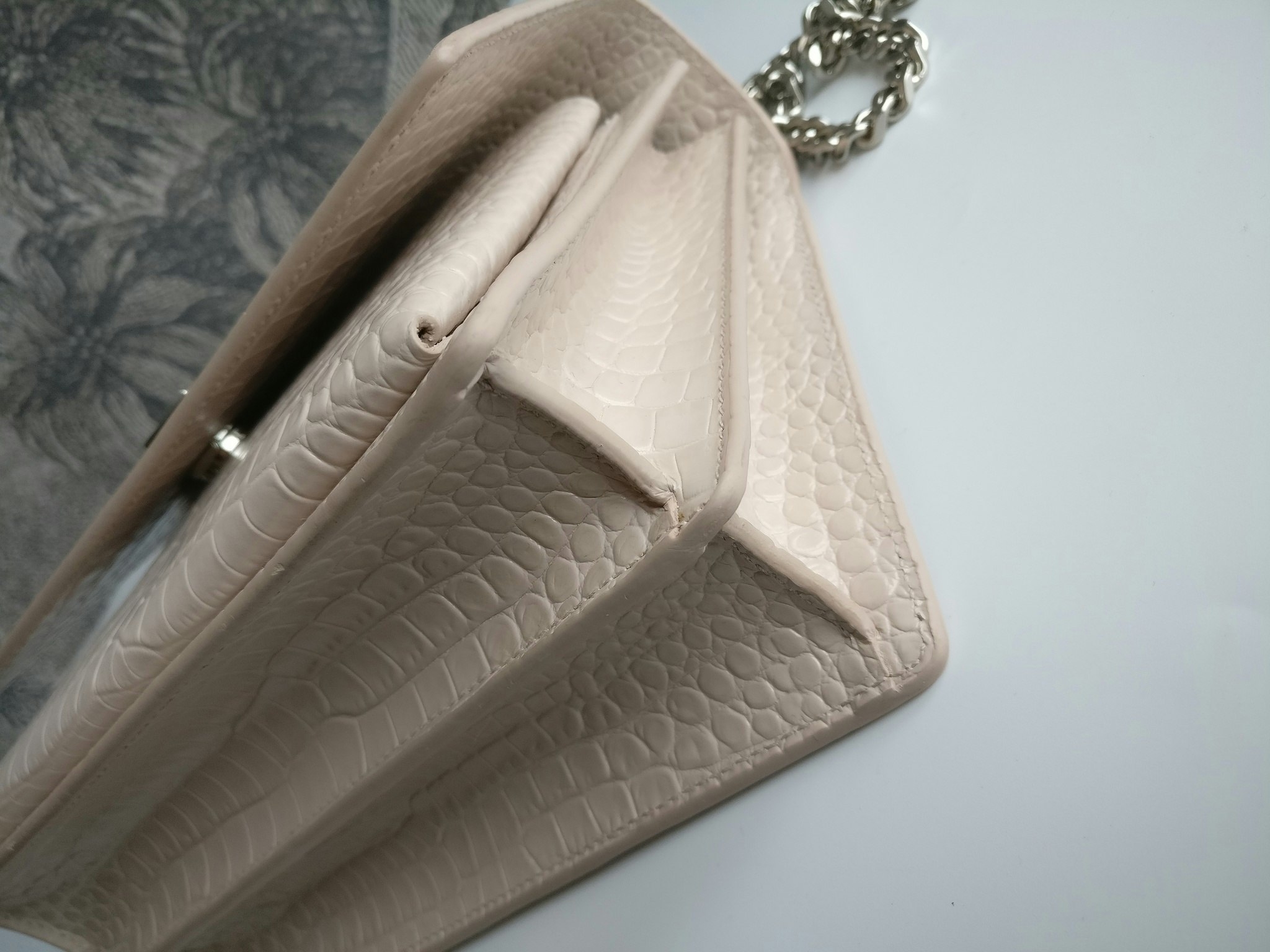 Saint Laurent Sunset Medium Crocodile embossed