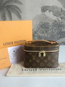Louis Vuitton Nice Mini Vanity