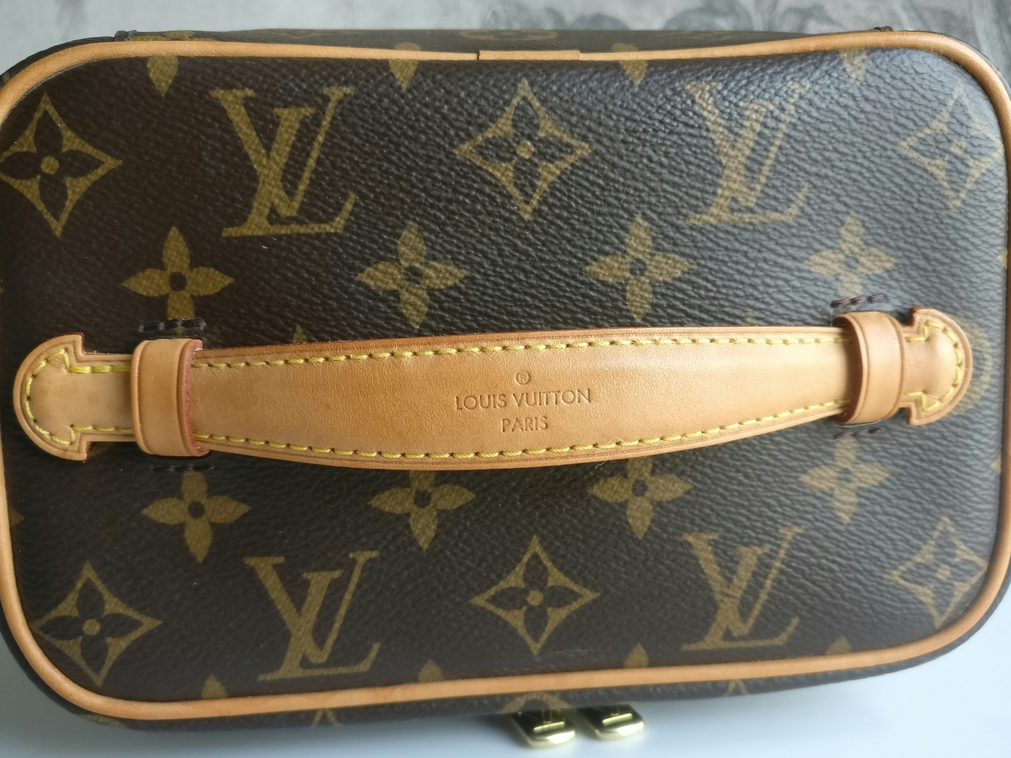 Louis Vuitton Nice Mini Vanity