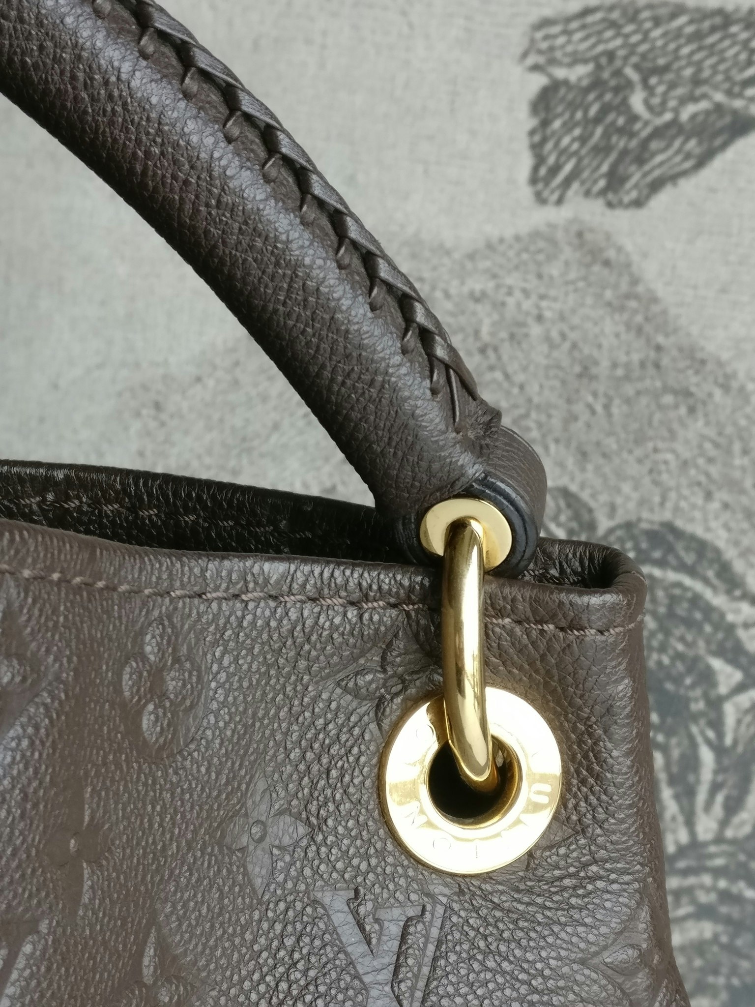 Louis Vuitton Artsy MM empreinte
