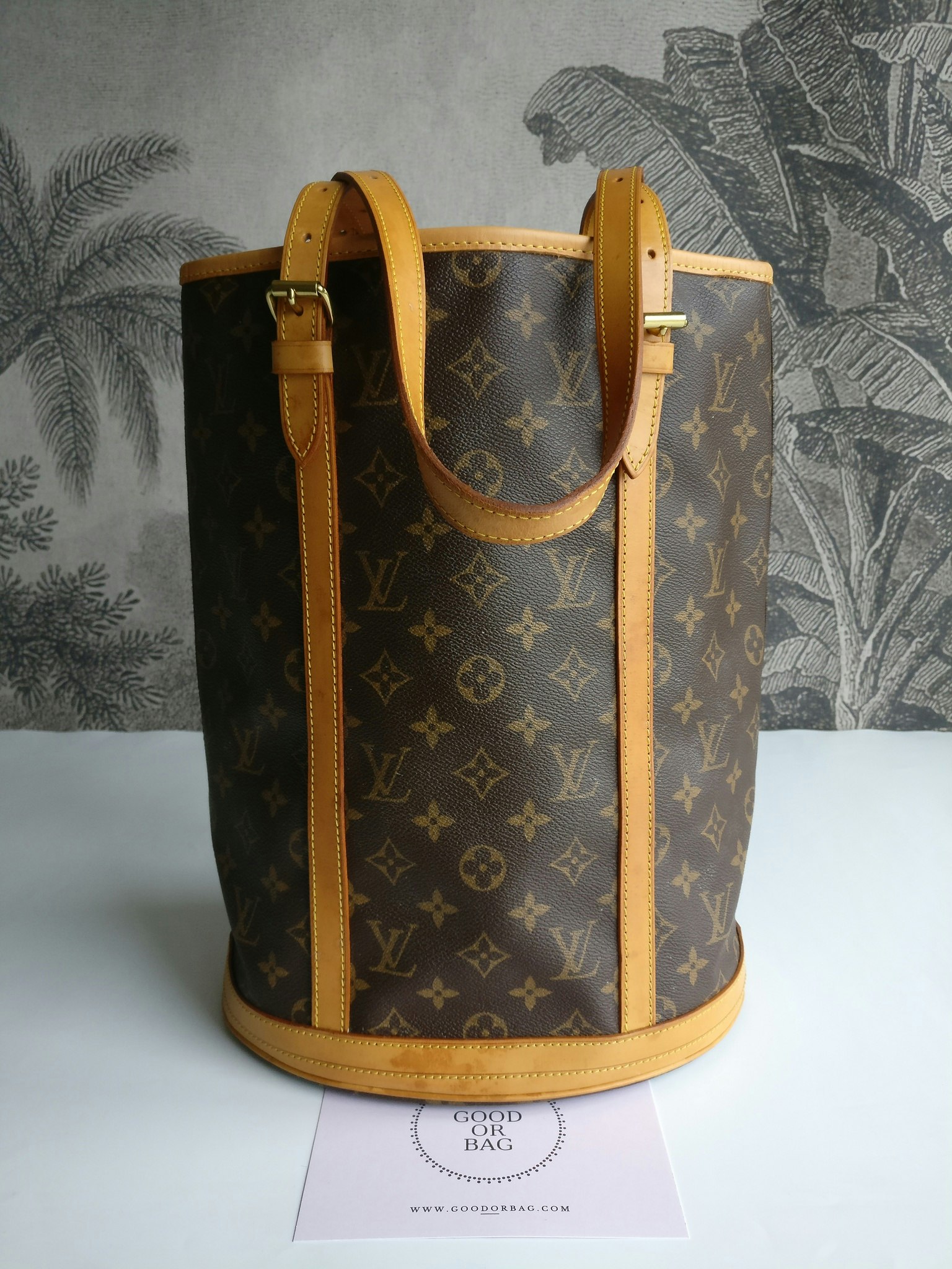 Louis Vuitton Bucket GM