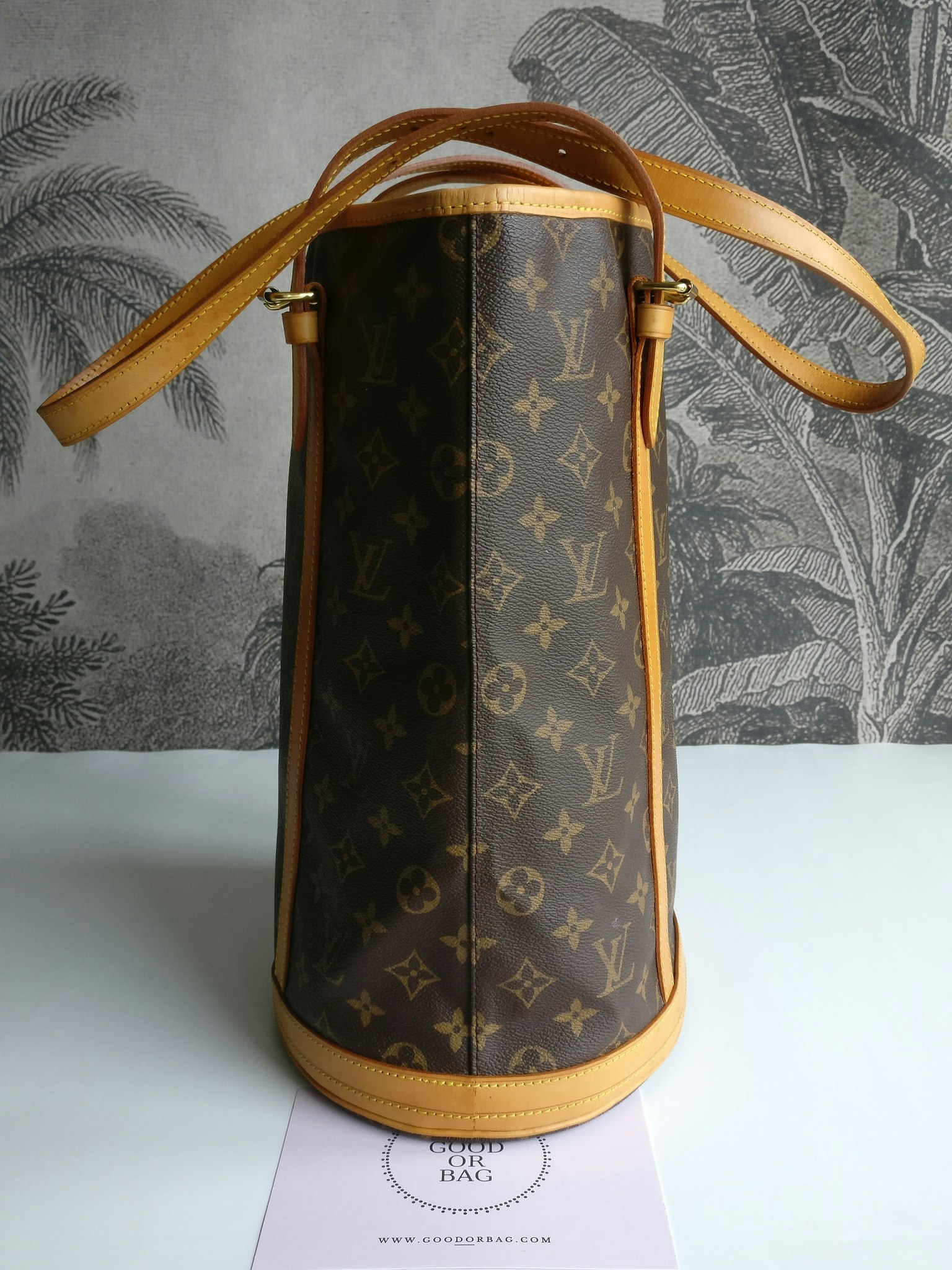 Louis Vuitton Bucket GM