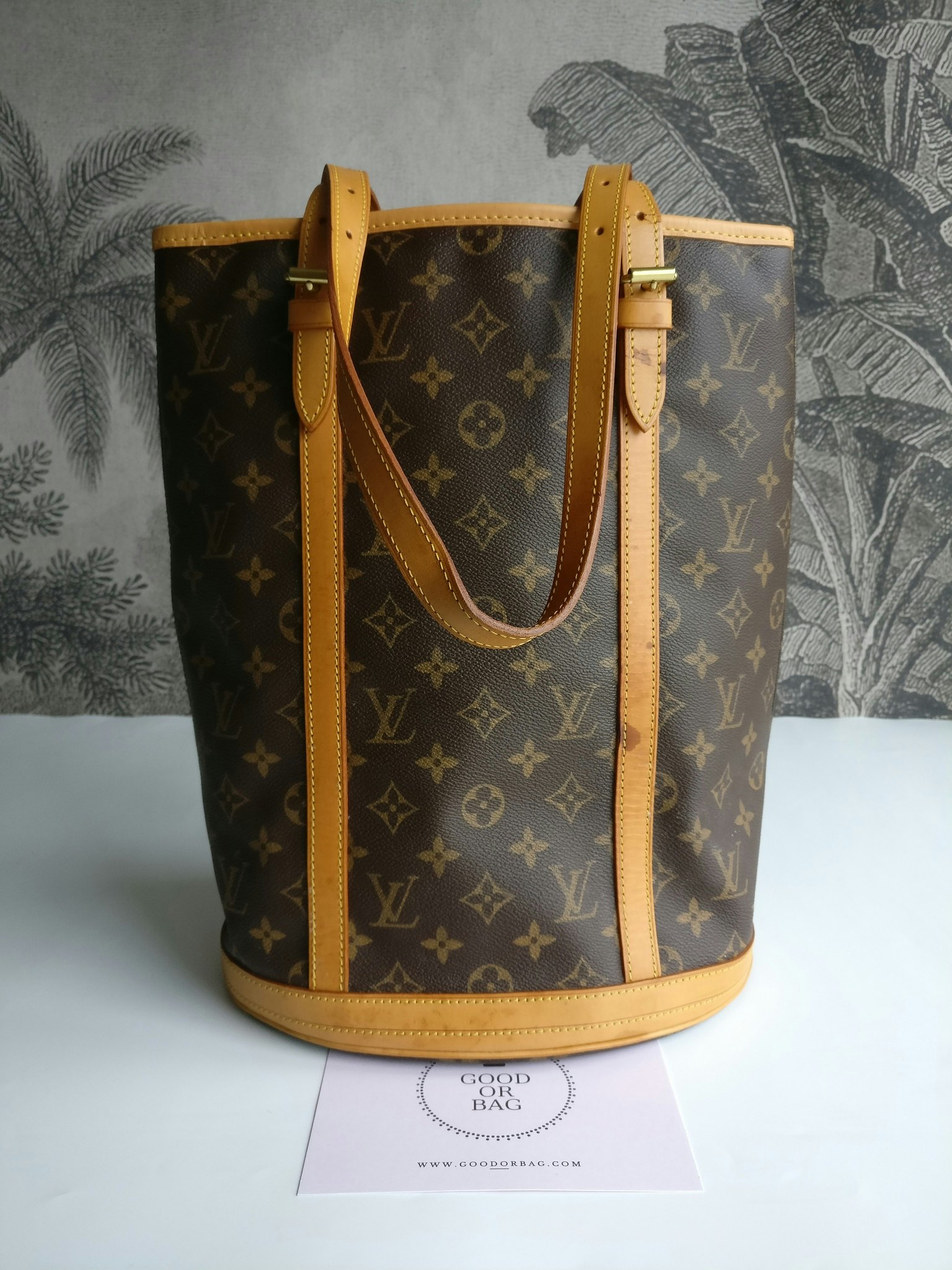 Louis Vuitton Bucket GM