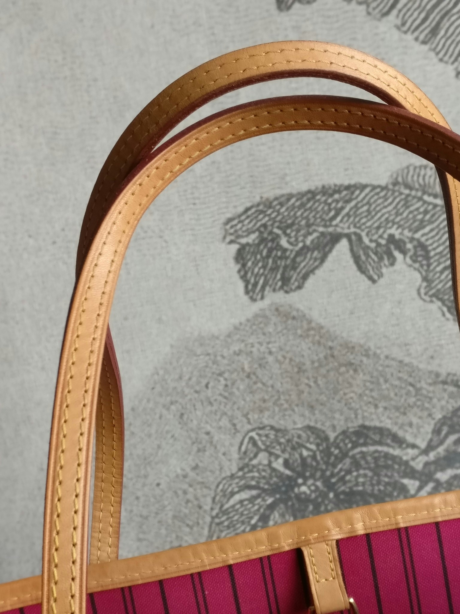 Louis Vuitton Neverfull MM