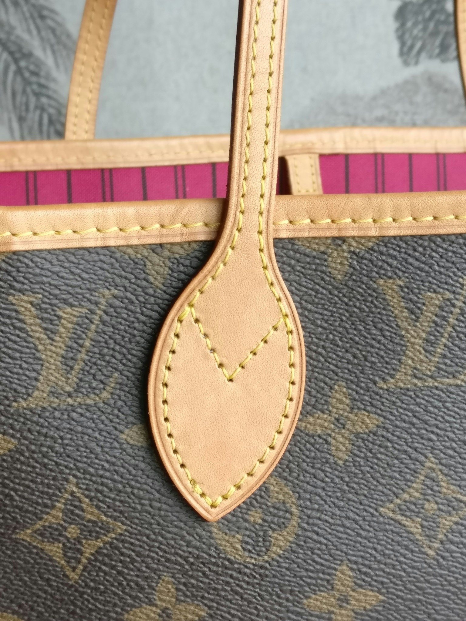 Louis Vuitton Neverfull MM