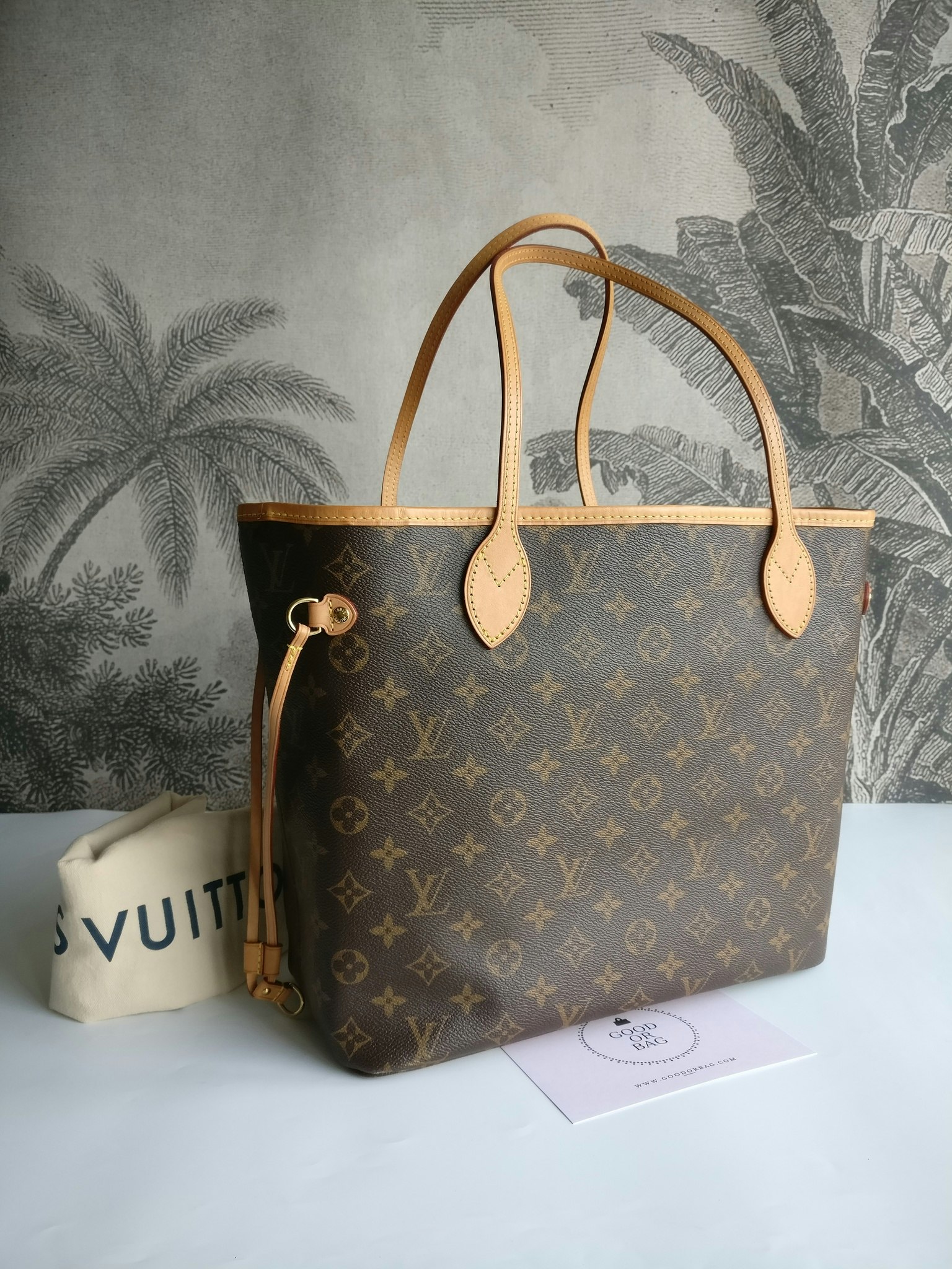 Louis Vuitton Neverfull MM