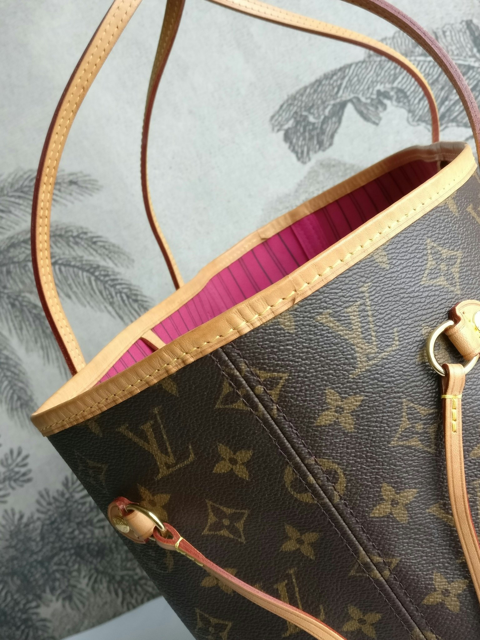 Louis Vuitton Neverfull MM