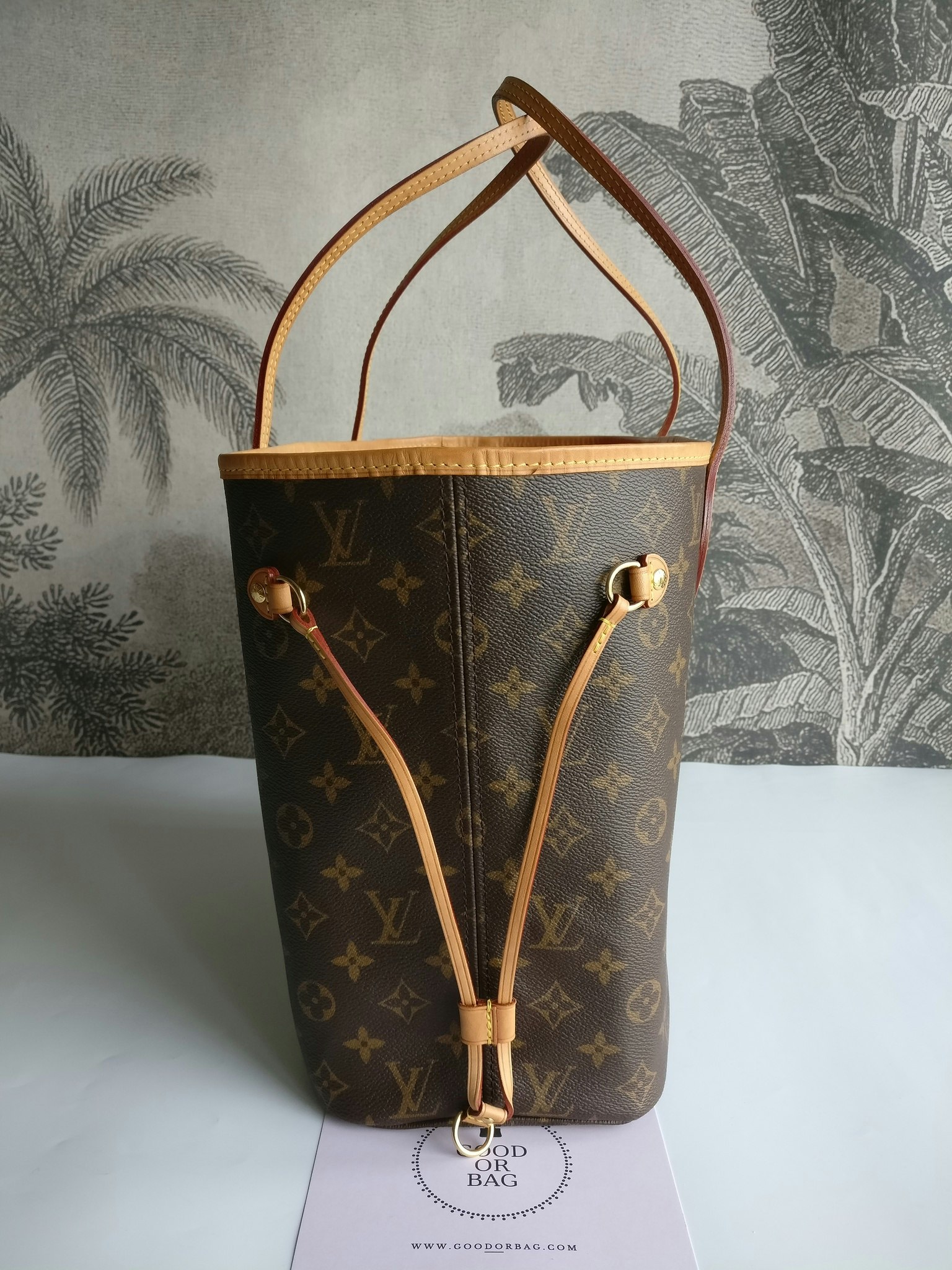 Louis Vuitton Neverfull MM