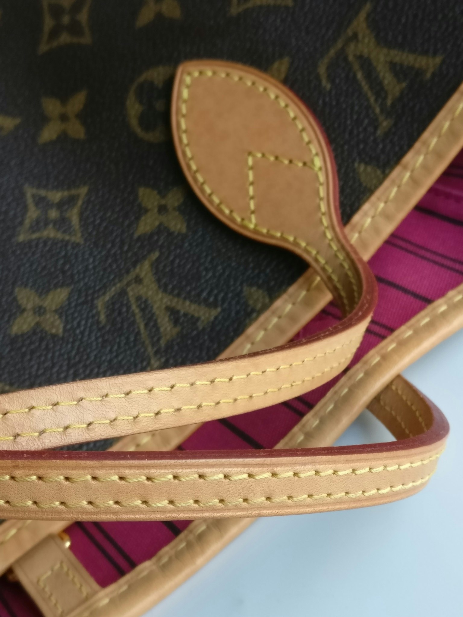 Louis Vuitton Neverfull MM