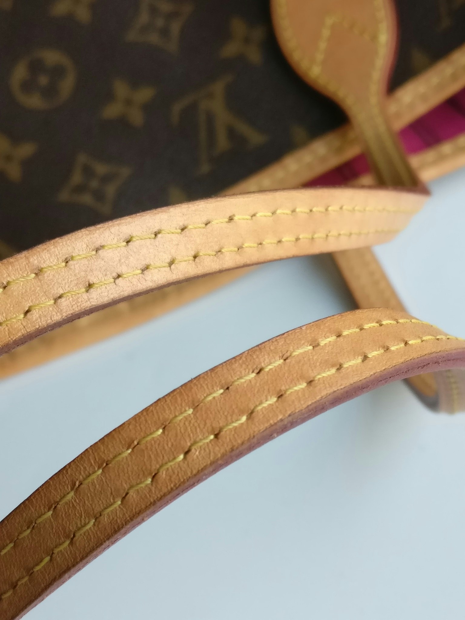 Louis Vuitton Neverfull MM