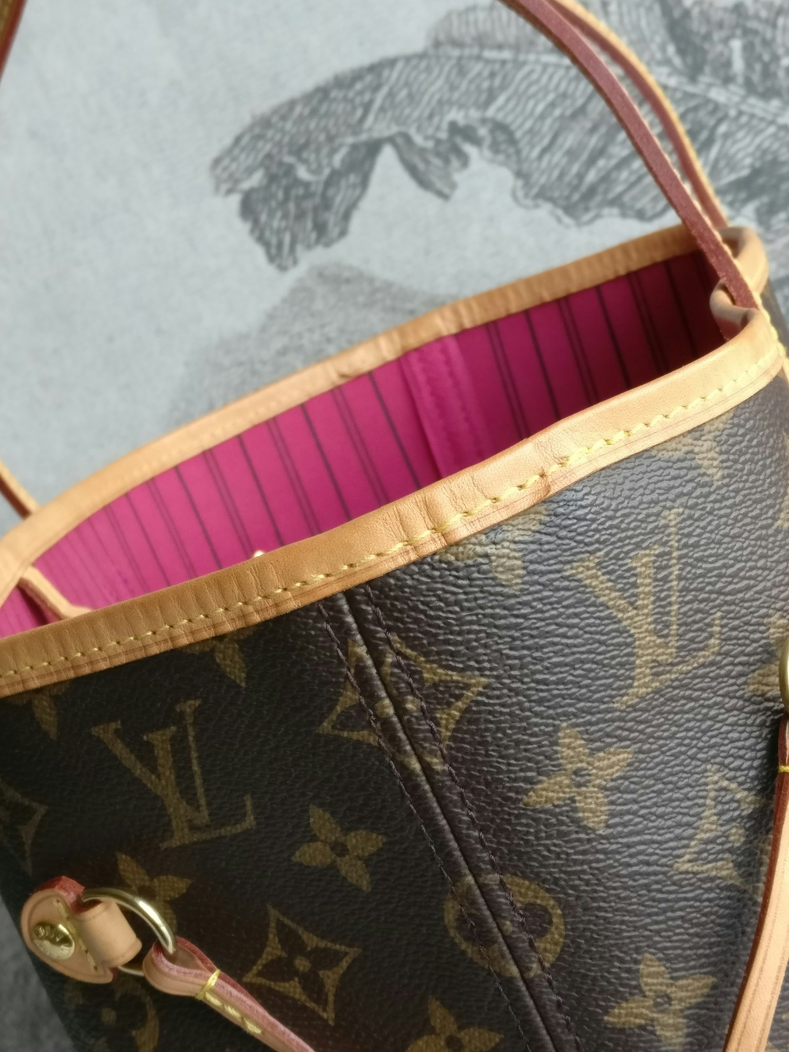 Louis Vuitton Neverfull MM