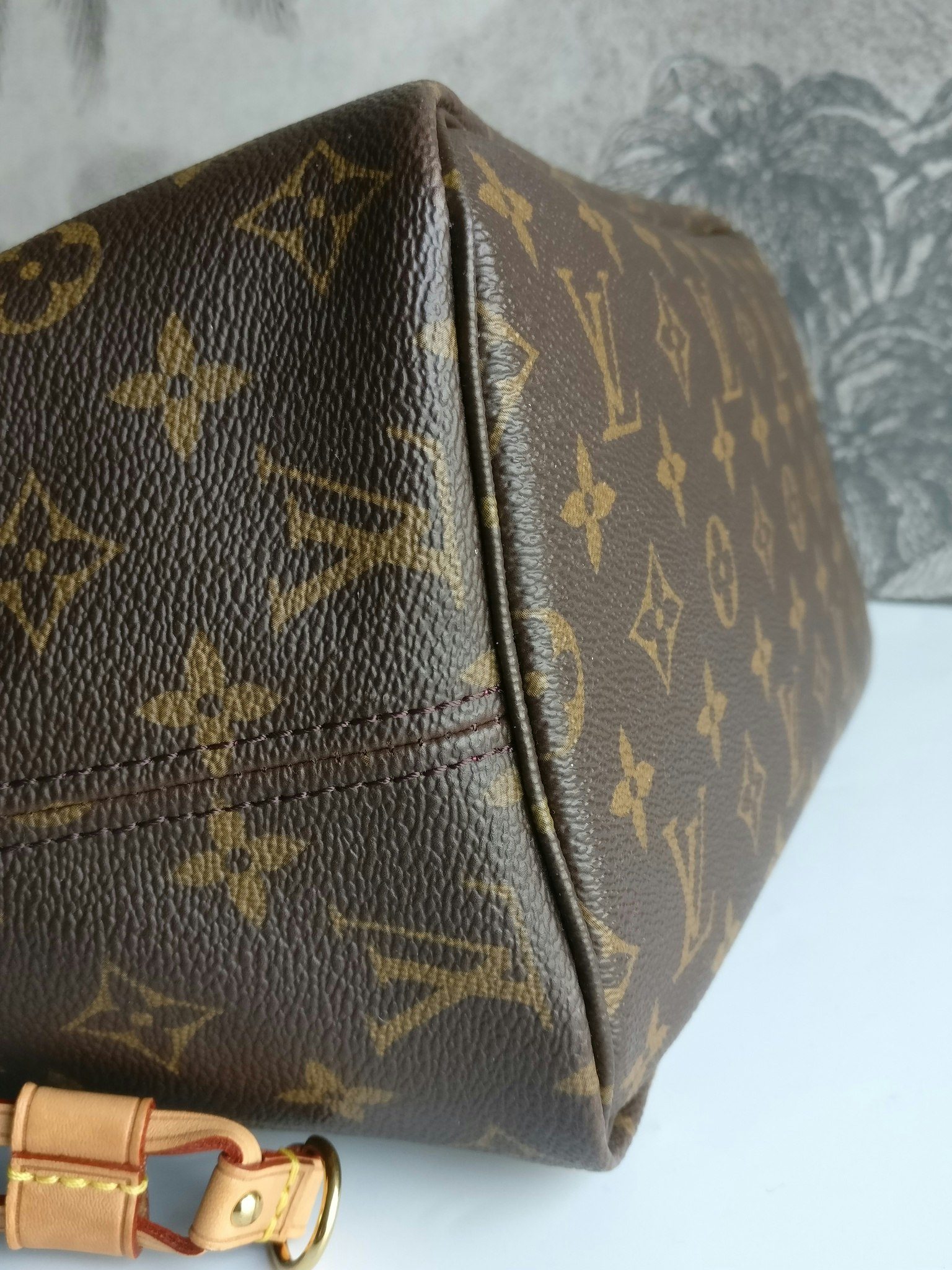 Louis Vuitton Neverfull MM