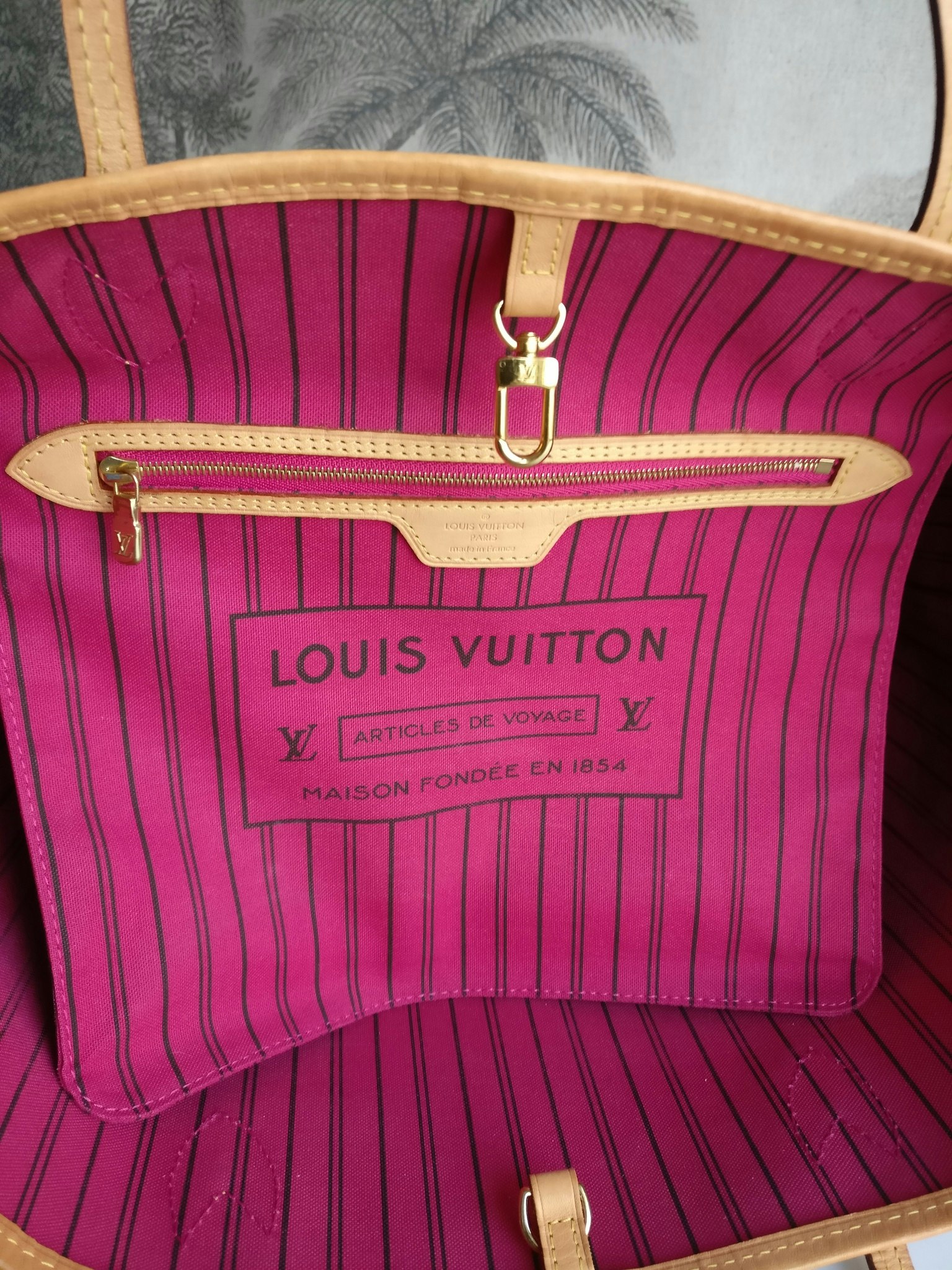 Louis Vuitton Neverfull MM