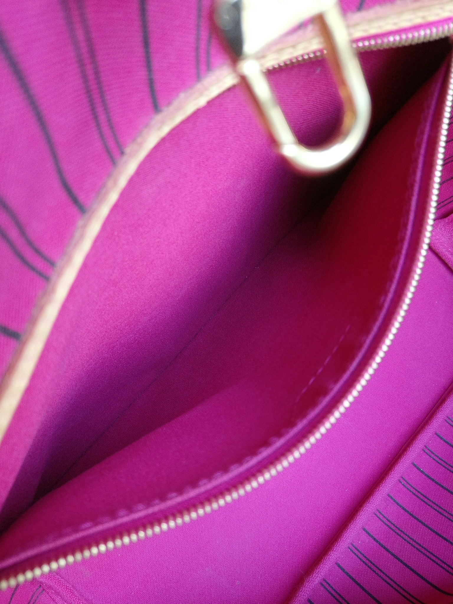 Louis Vuitton Neverfull MM