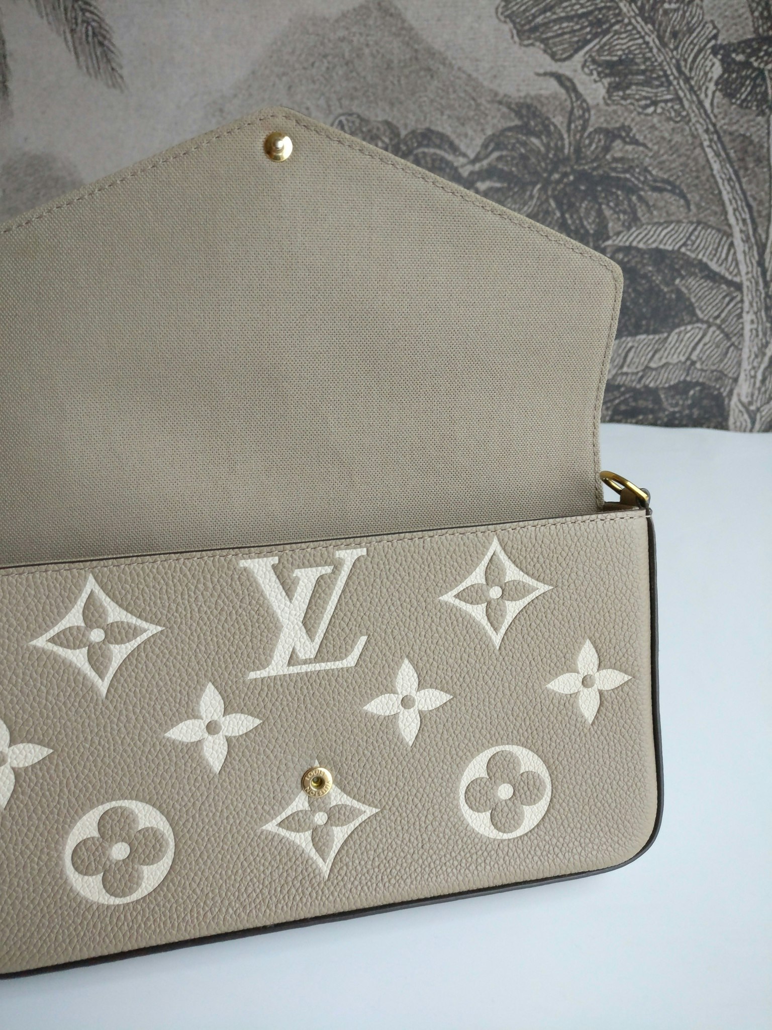 Louis Vuitton Pochette Felicie empreinte