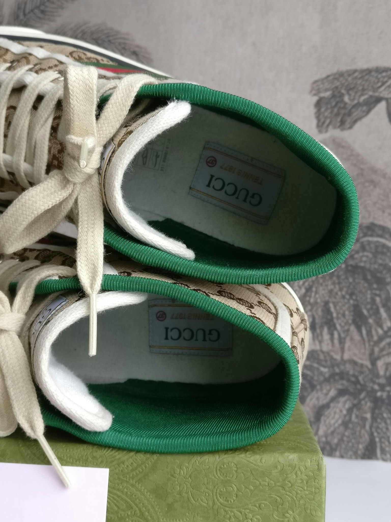Gucci Tennis 1977 High Top Sneakers 37