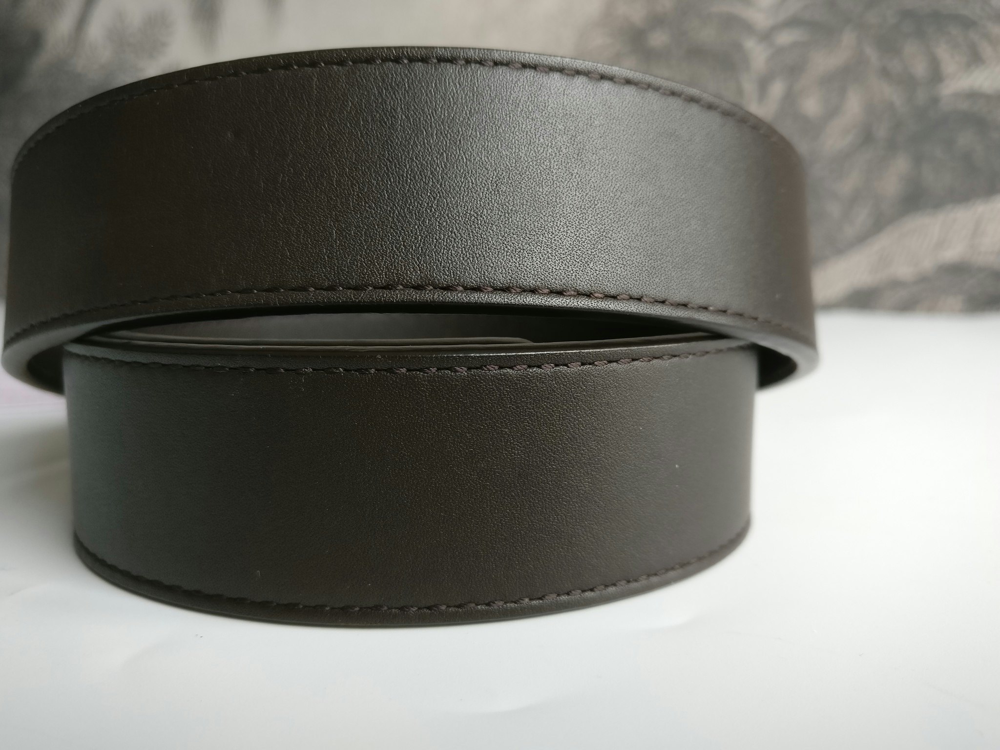 Gucci GG Marmont thin belt brown