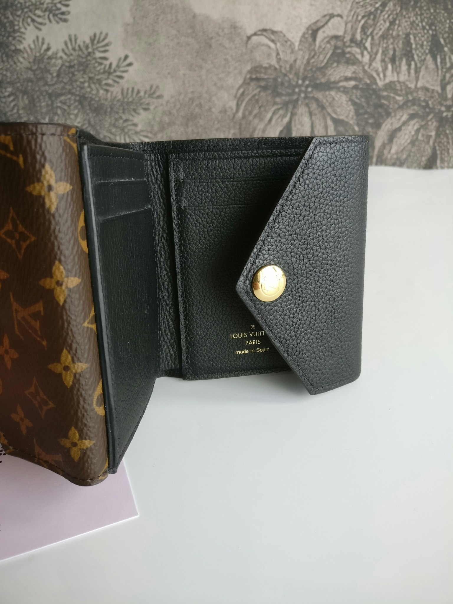 Louis Vuitton Double V Compact Wallet