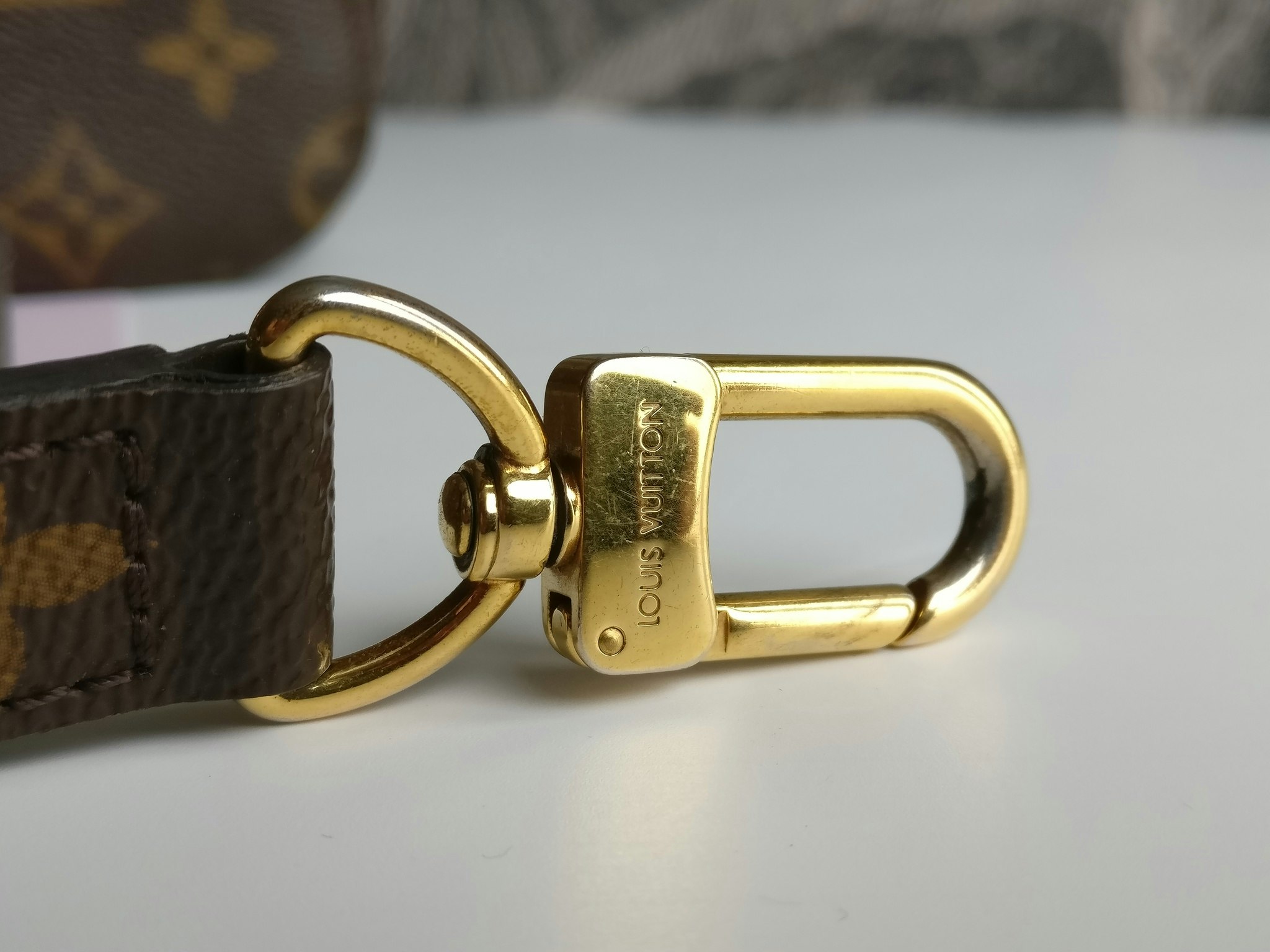 Louis Vuitton Pochette Metis