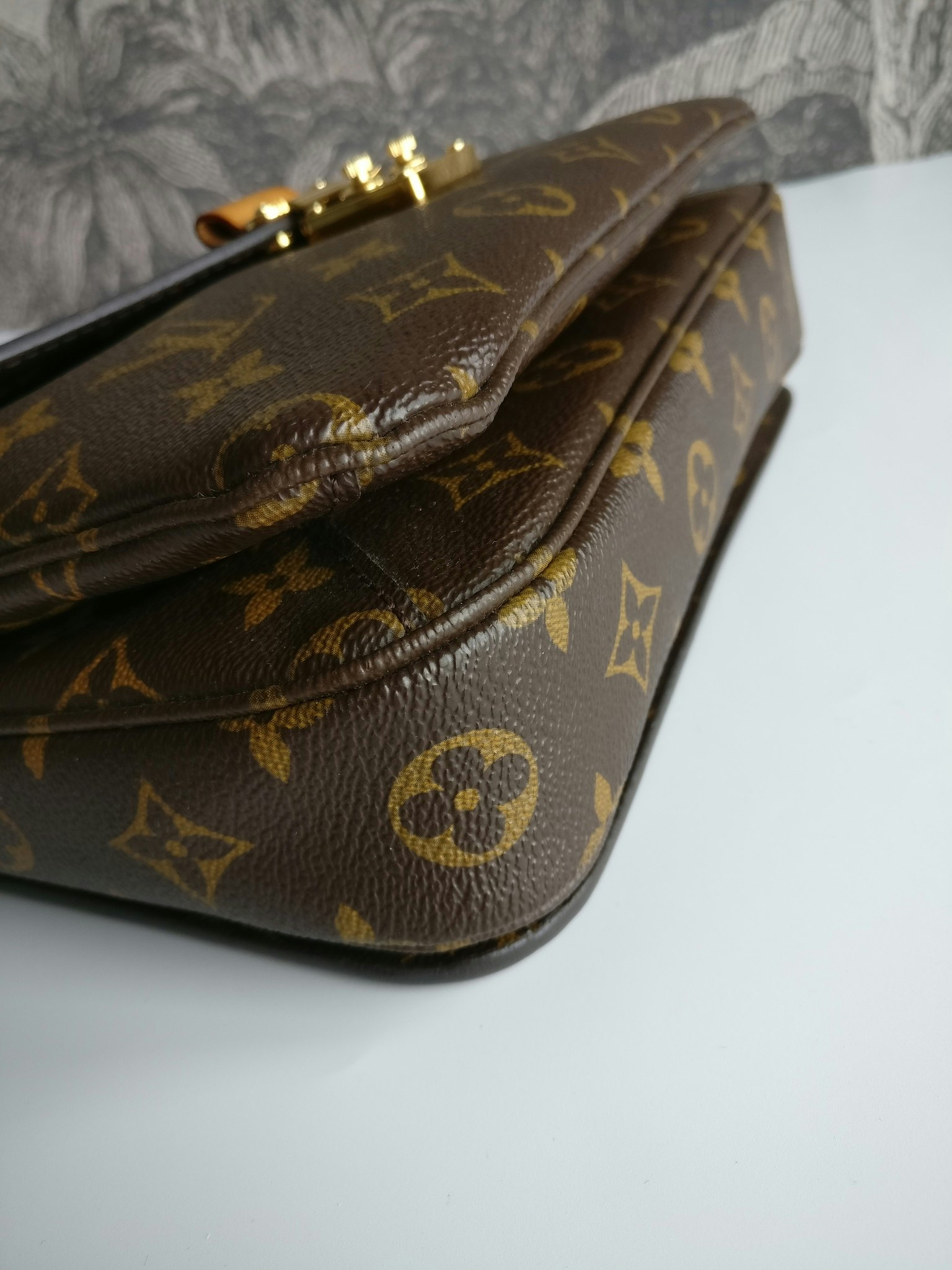 Louis Vuitton Pochette Metis