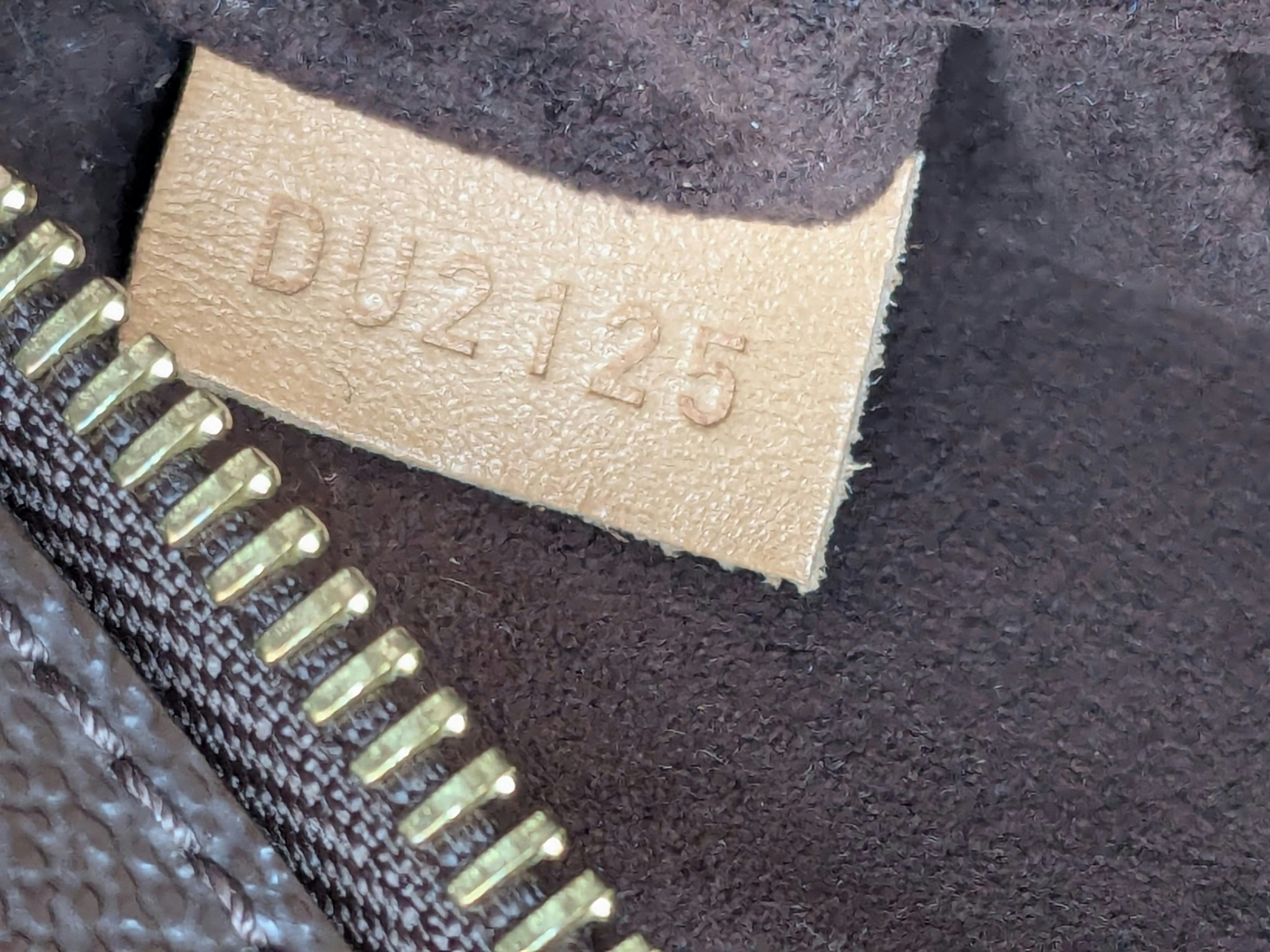 Louis Vuitton Pochette Metis