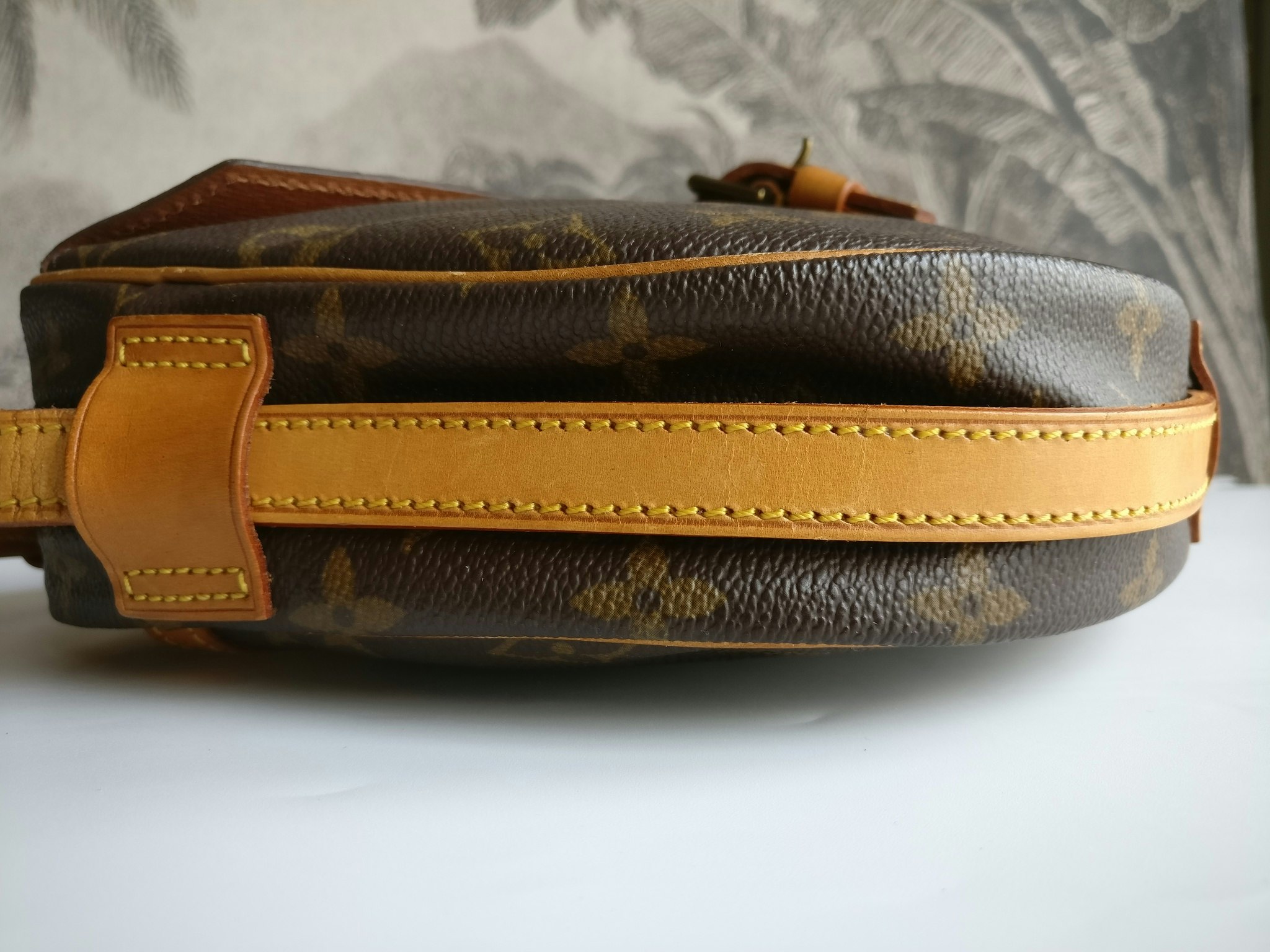 Louis Vuitton Jeune Fille MM