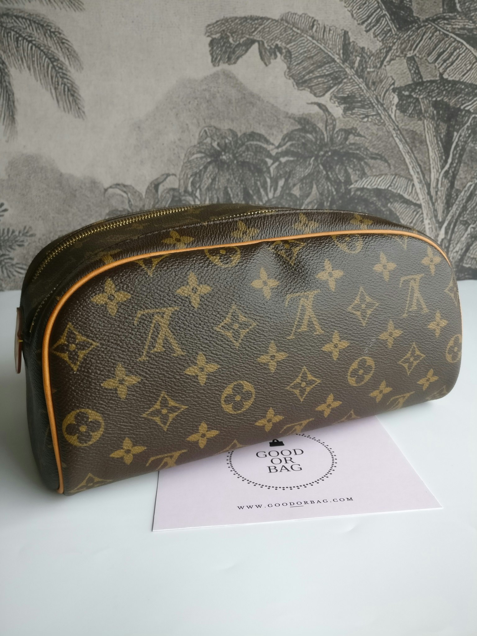 Louis Vuitton King Size Toiletry Bag