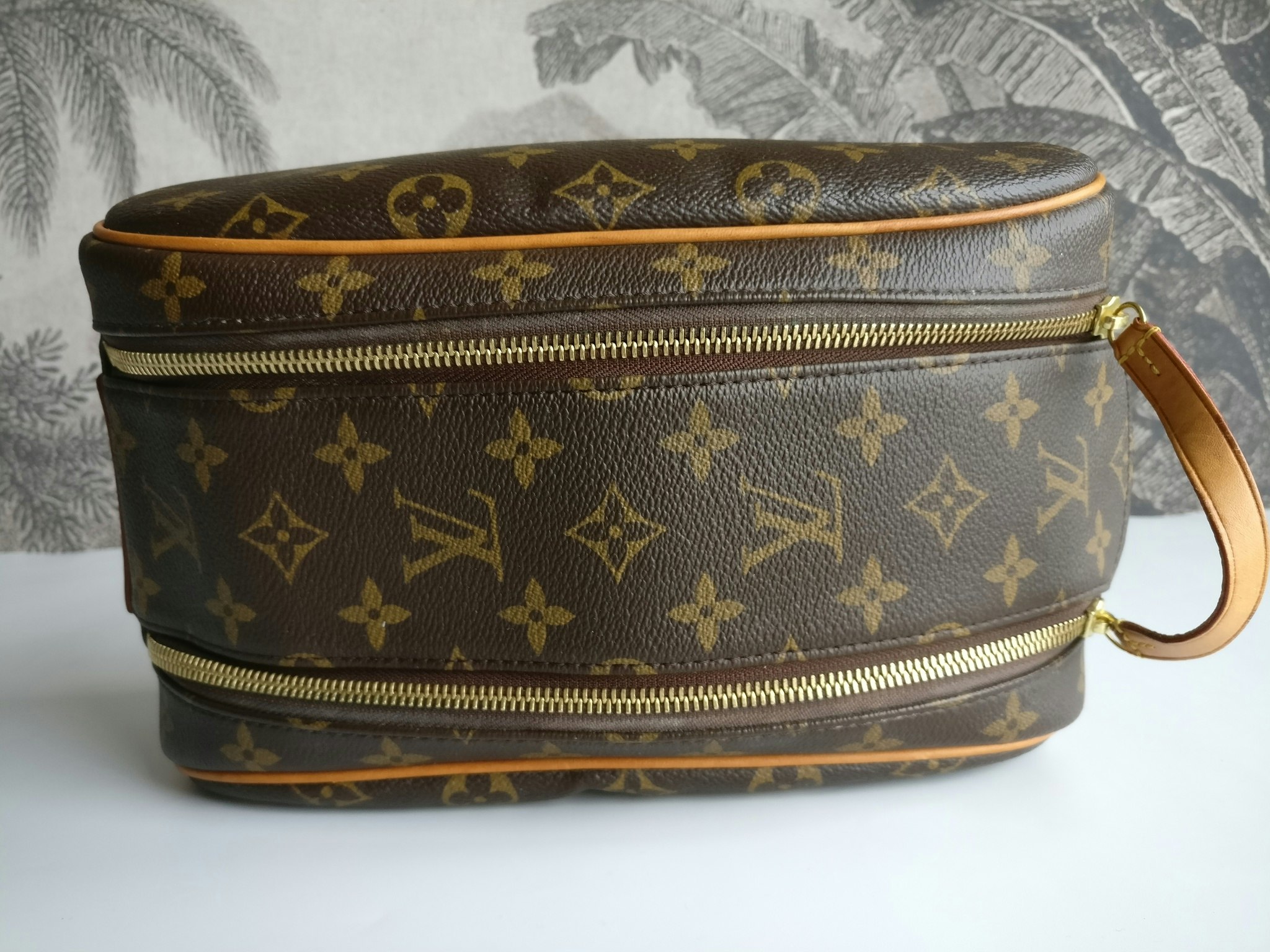 Louis Vuitton King Size Toiletry Bag