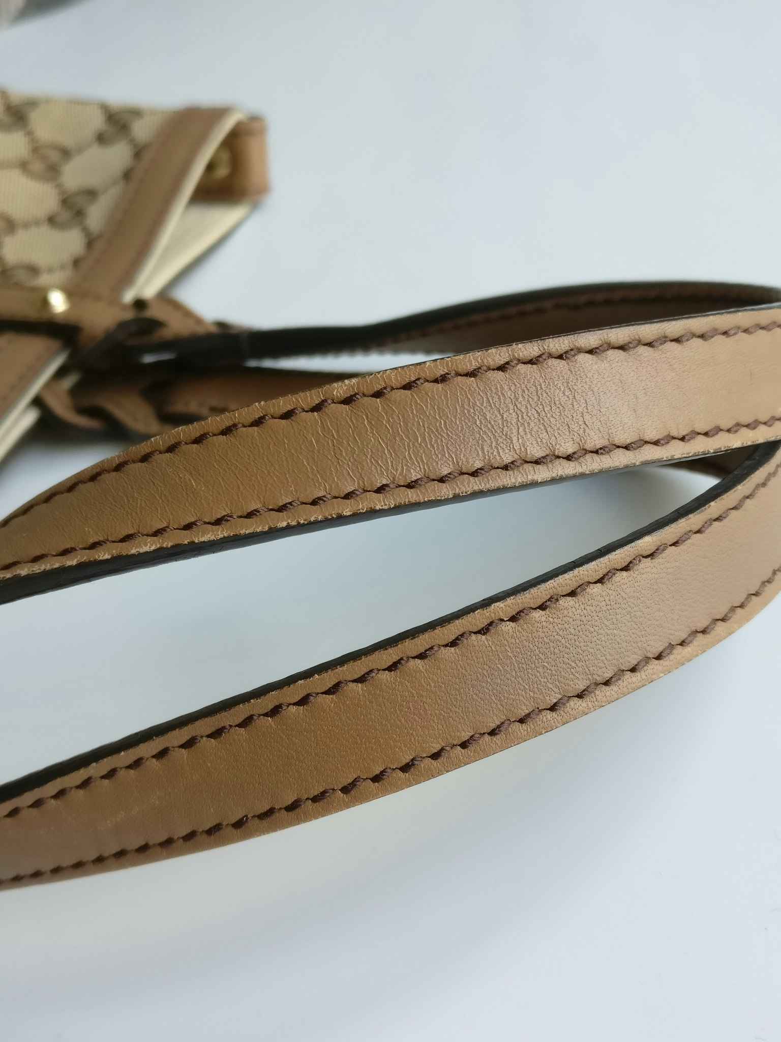 Gucci GG Small Craft Tote with pouch