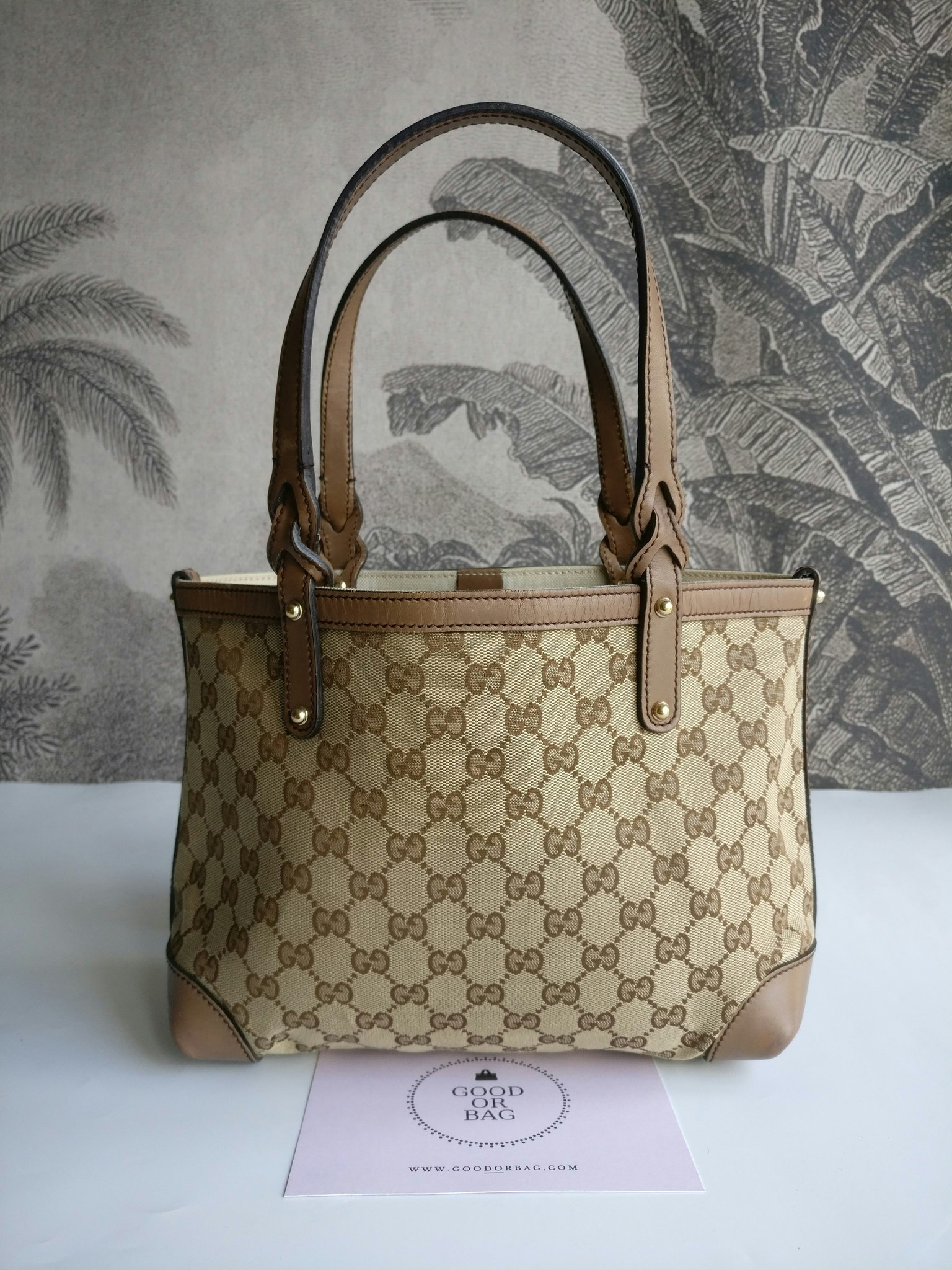 Gucci GG Small Craft Tote with pouch