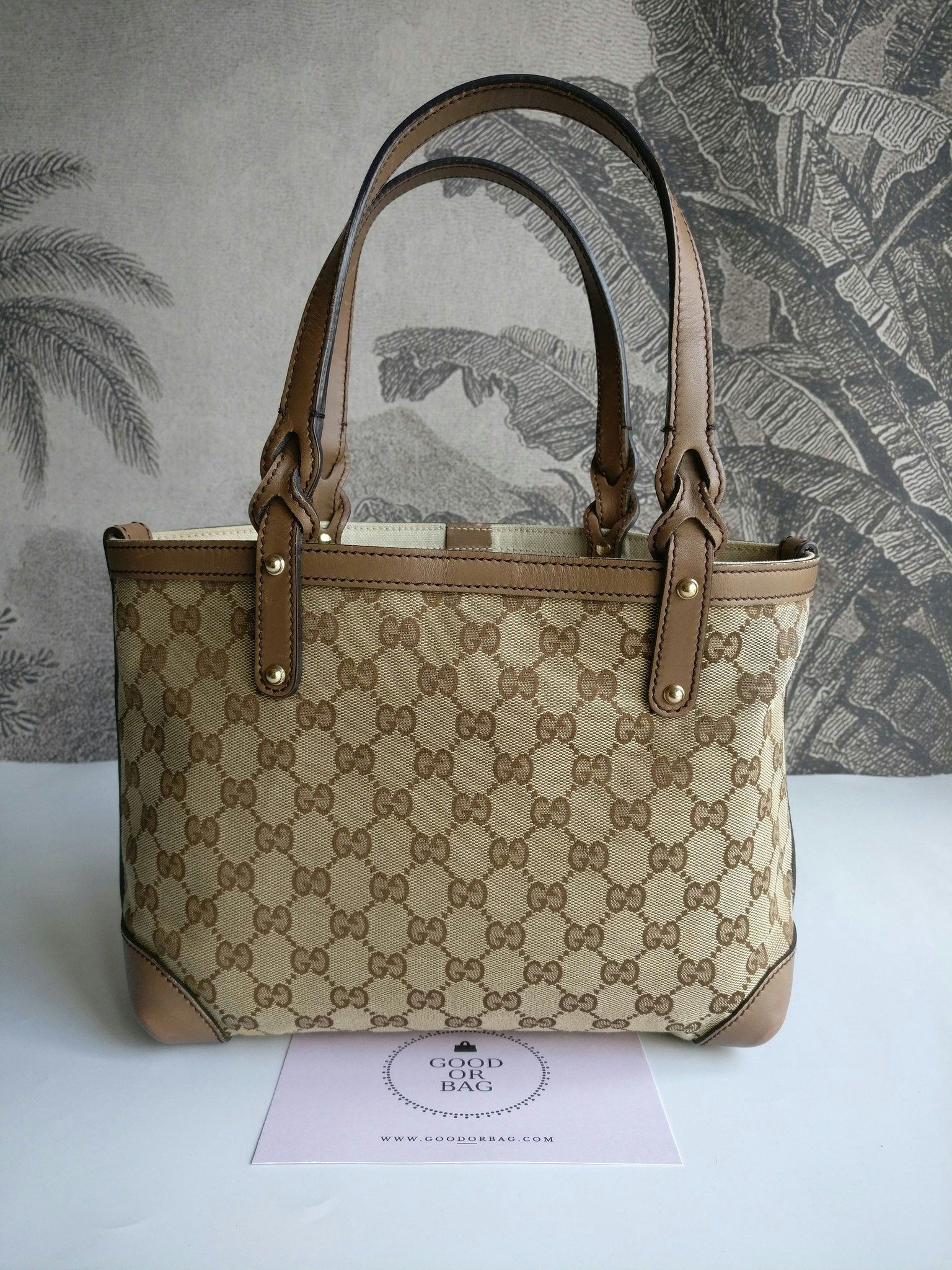 Gucci GG Small Craft Tote with pouch