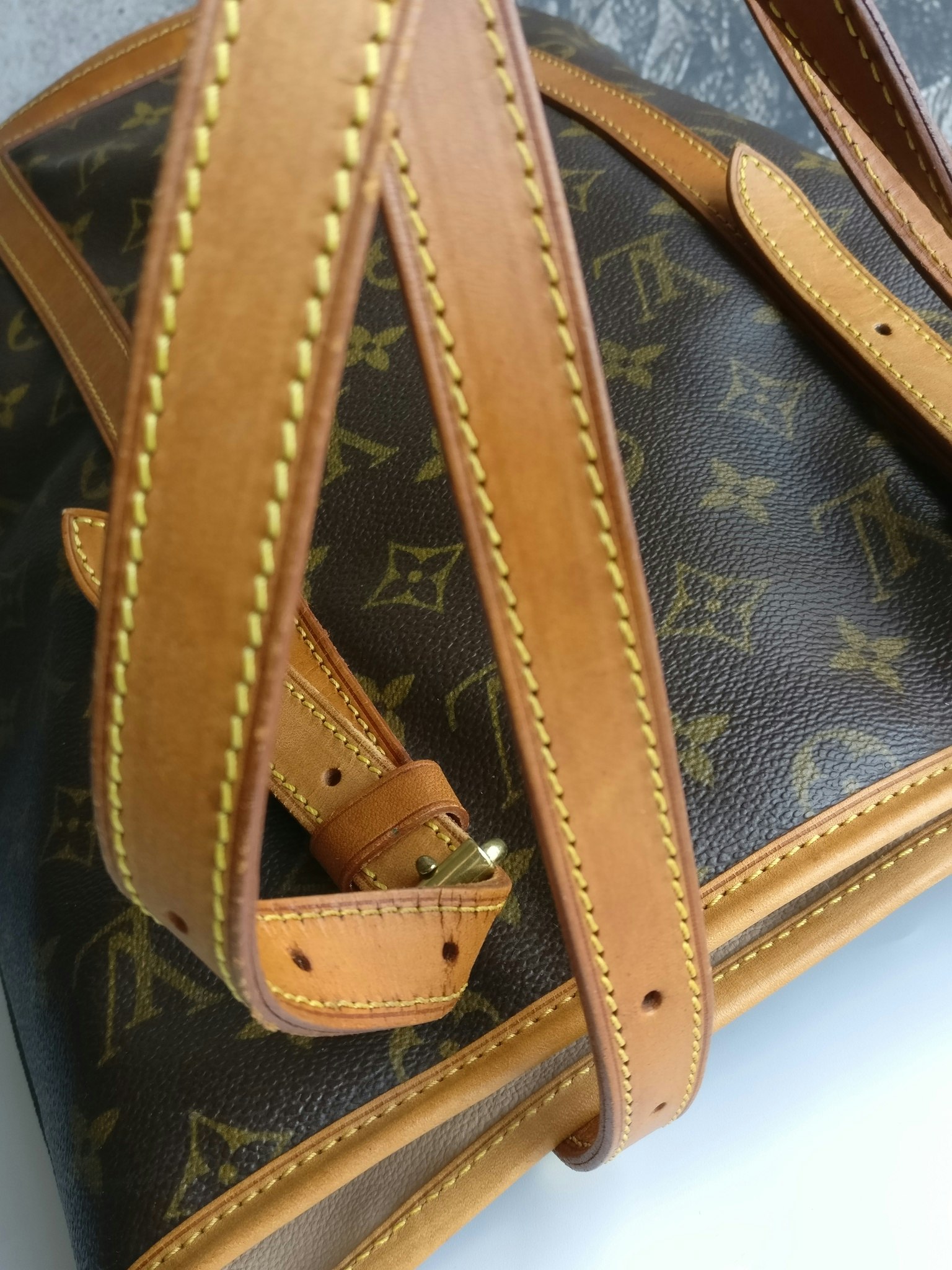 Louis Vuitton Bucket GM